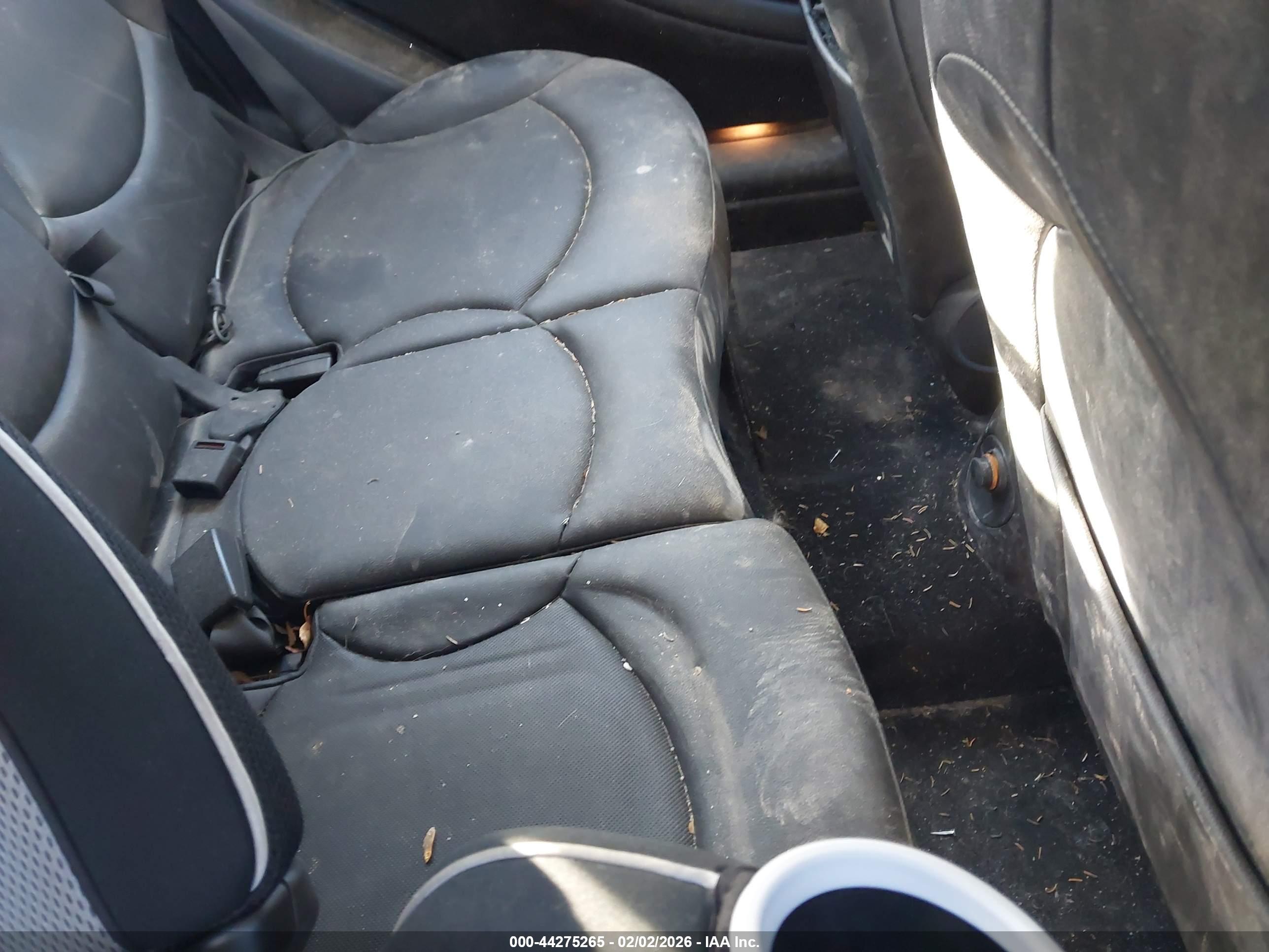 MINI COUNTRYMAN image 8