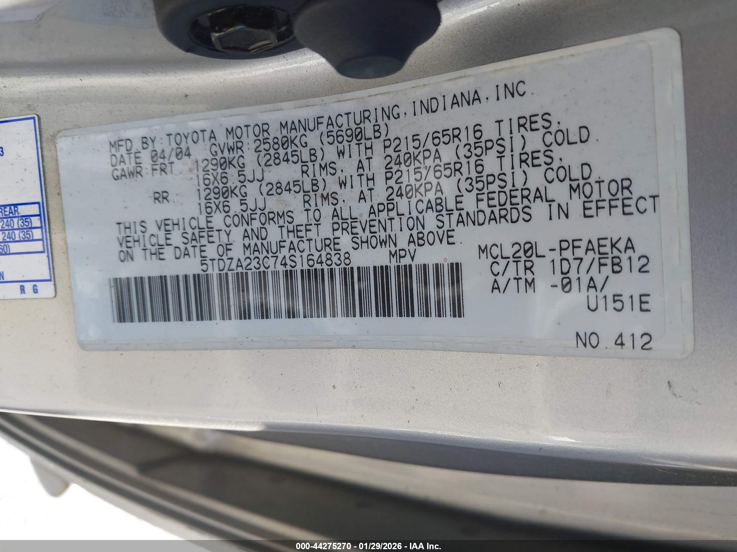 TOYOTA SIENNA image 9