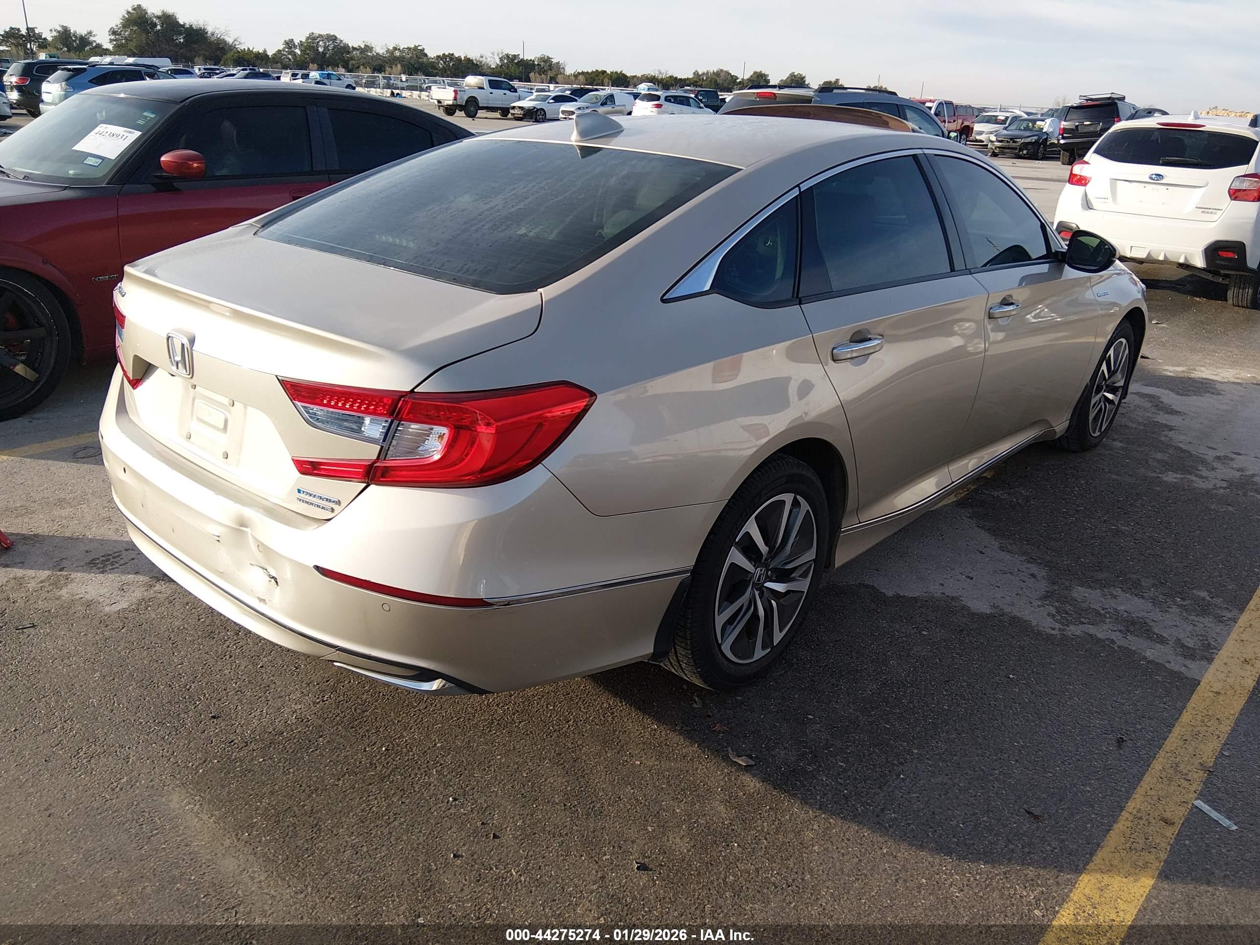 HONDA ACCORD image 4