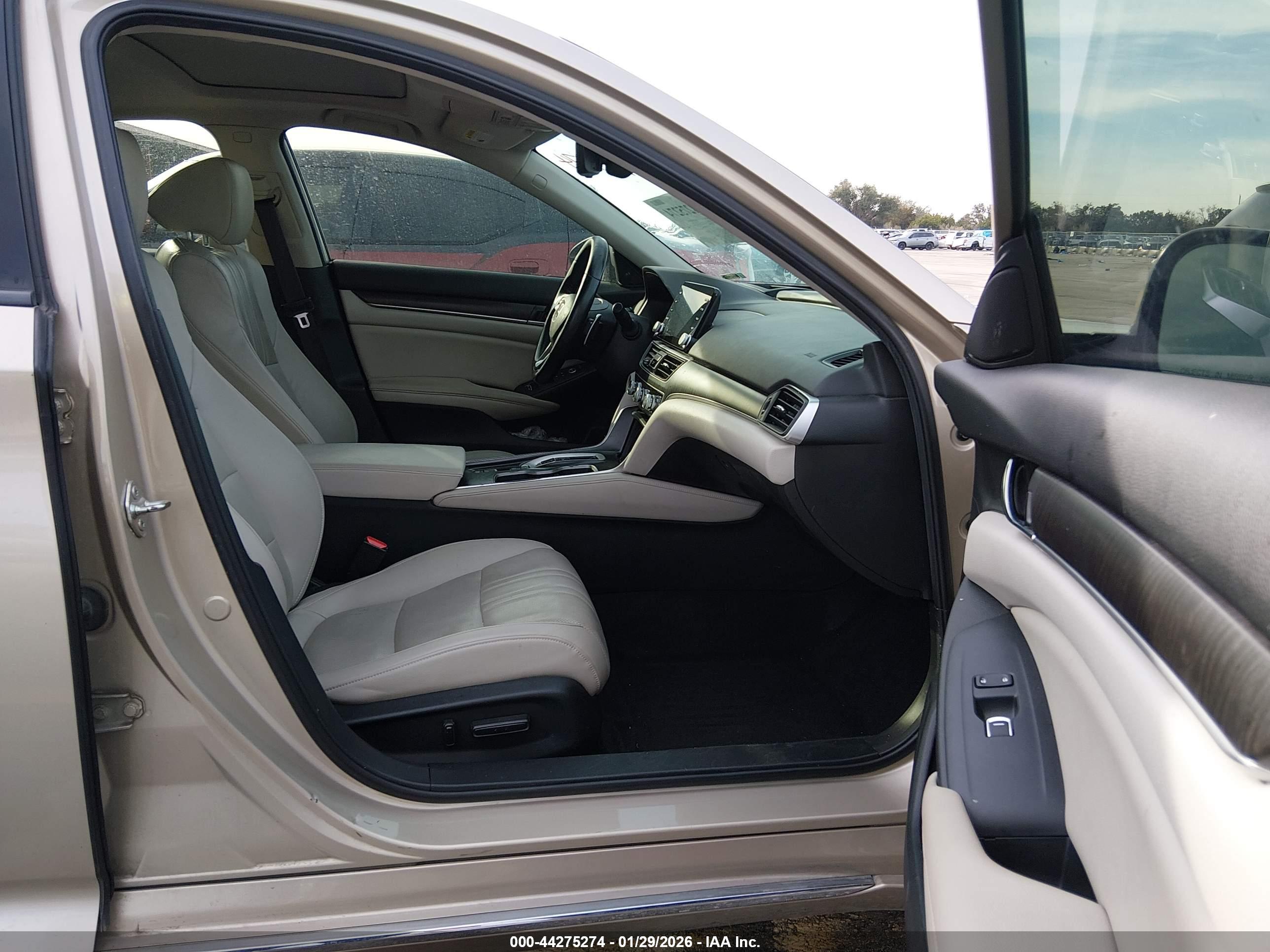 HONDA ACCORD image 5