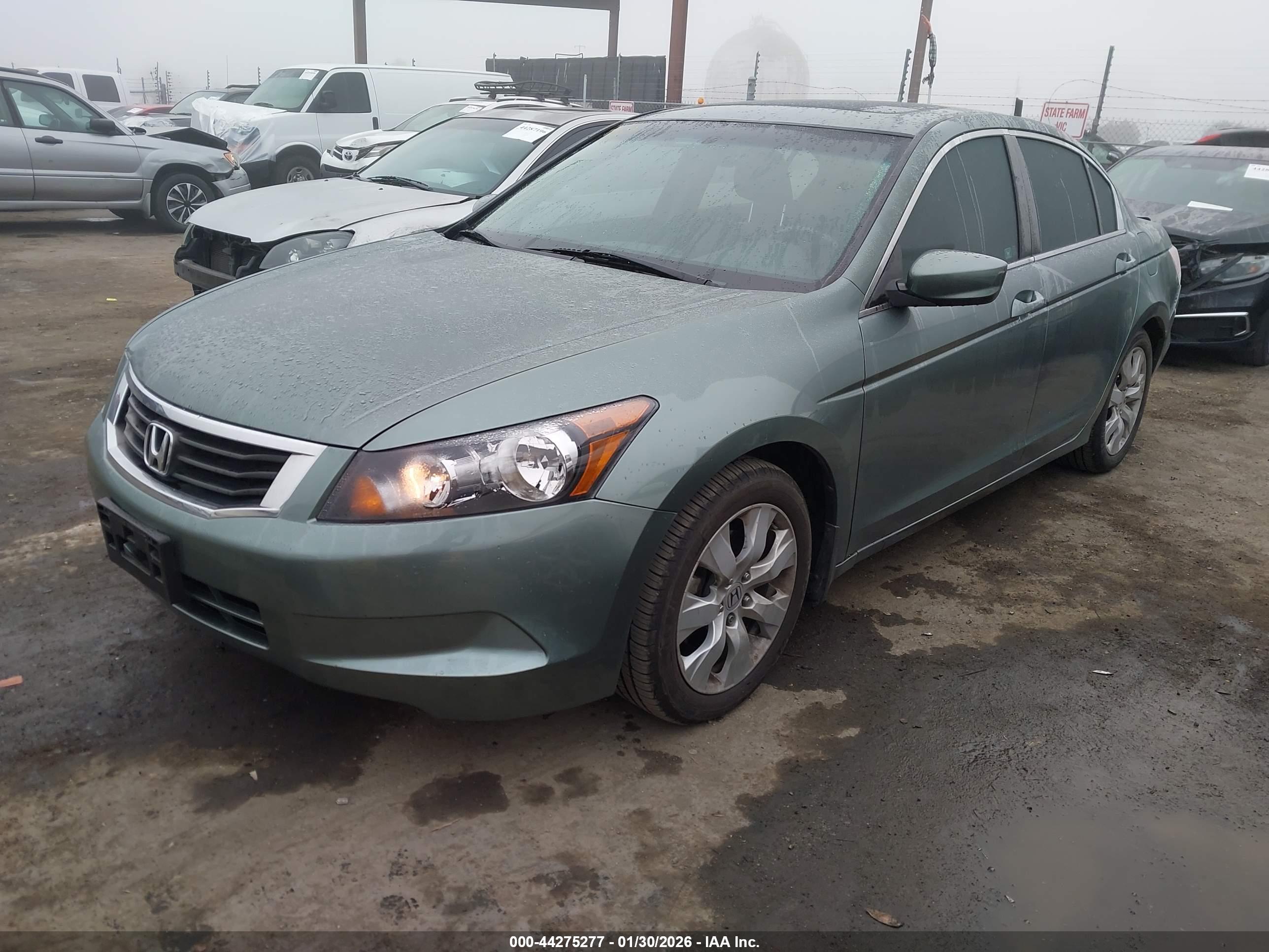 HONDA ACCORD image 2