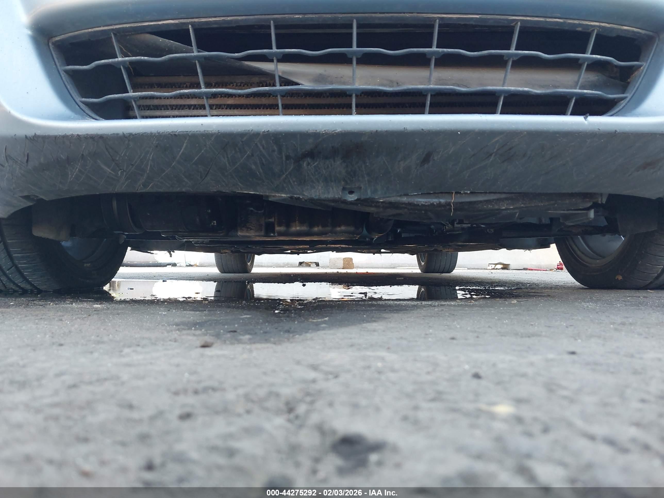 VOLVO C70 image 6