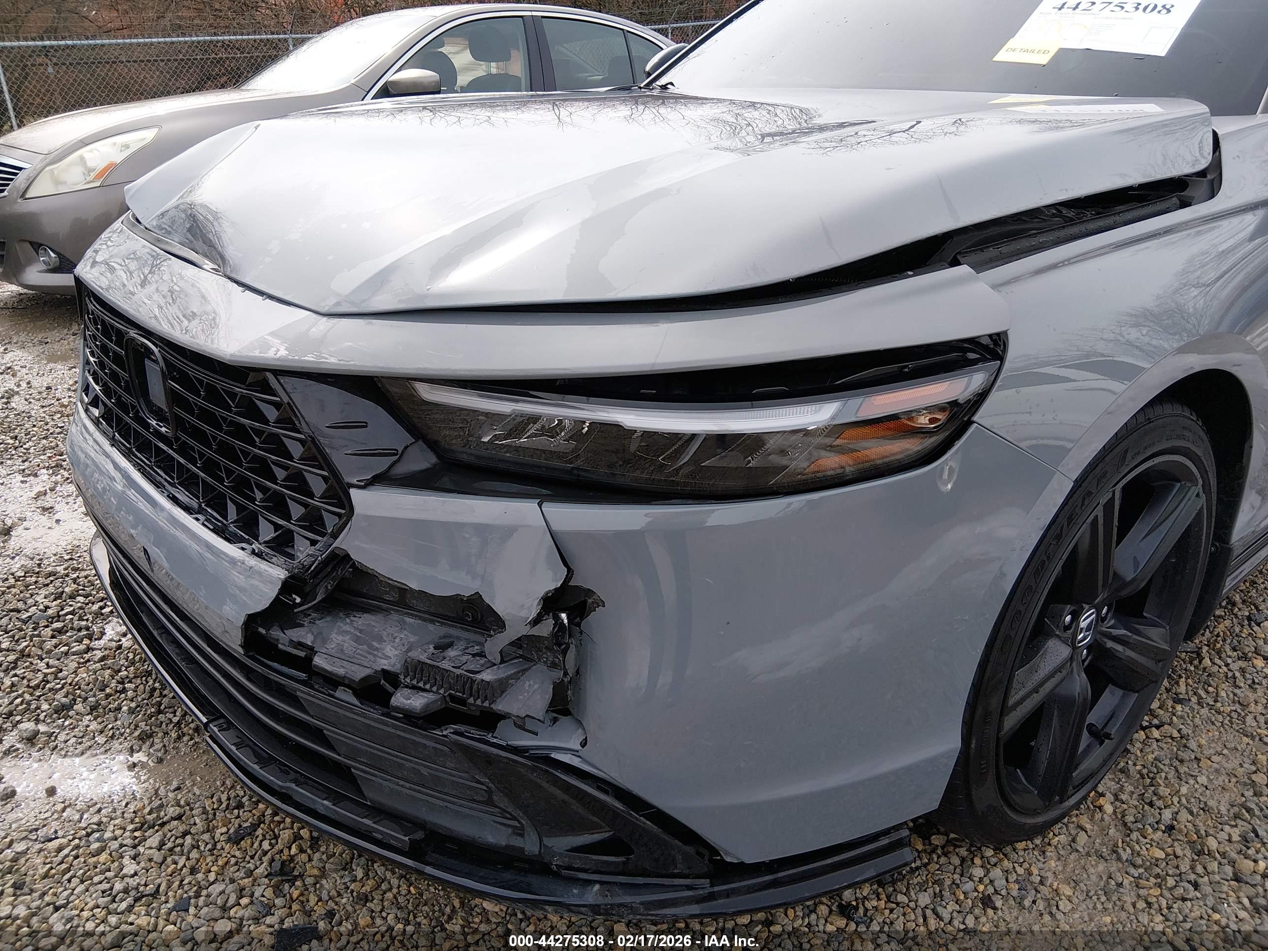 HONDA ACCORD image 6