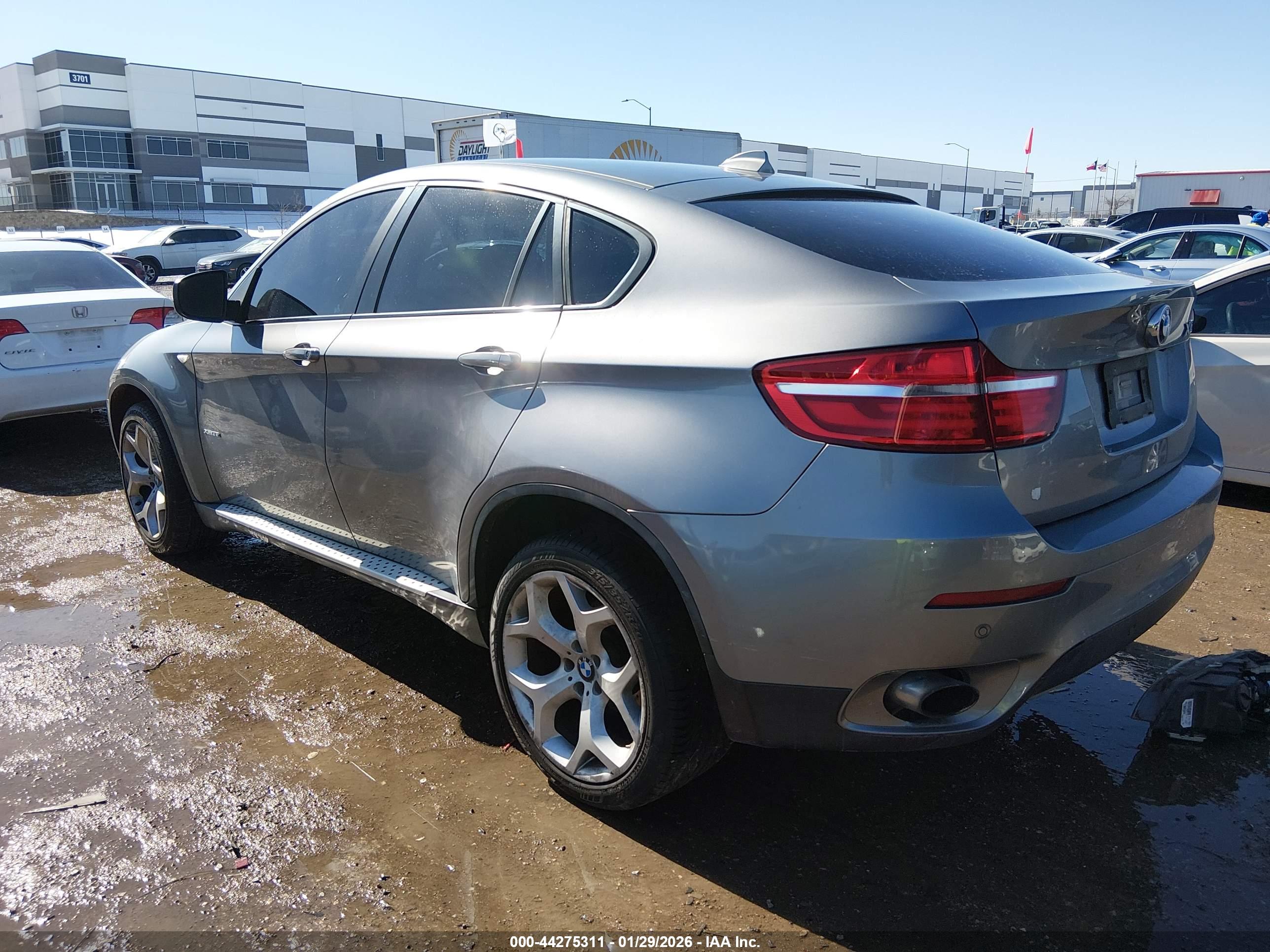 BMW X6 image 3