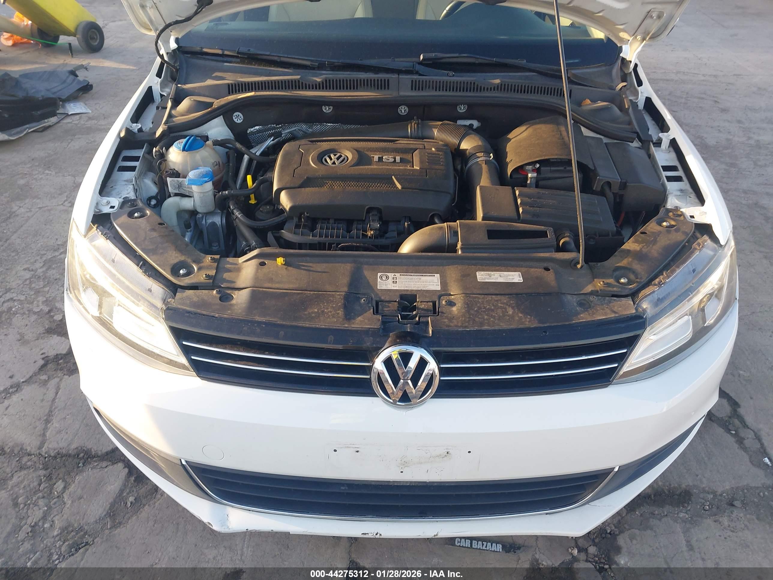 VOLKSWAGEN JETTA image 10