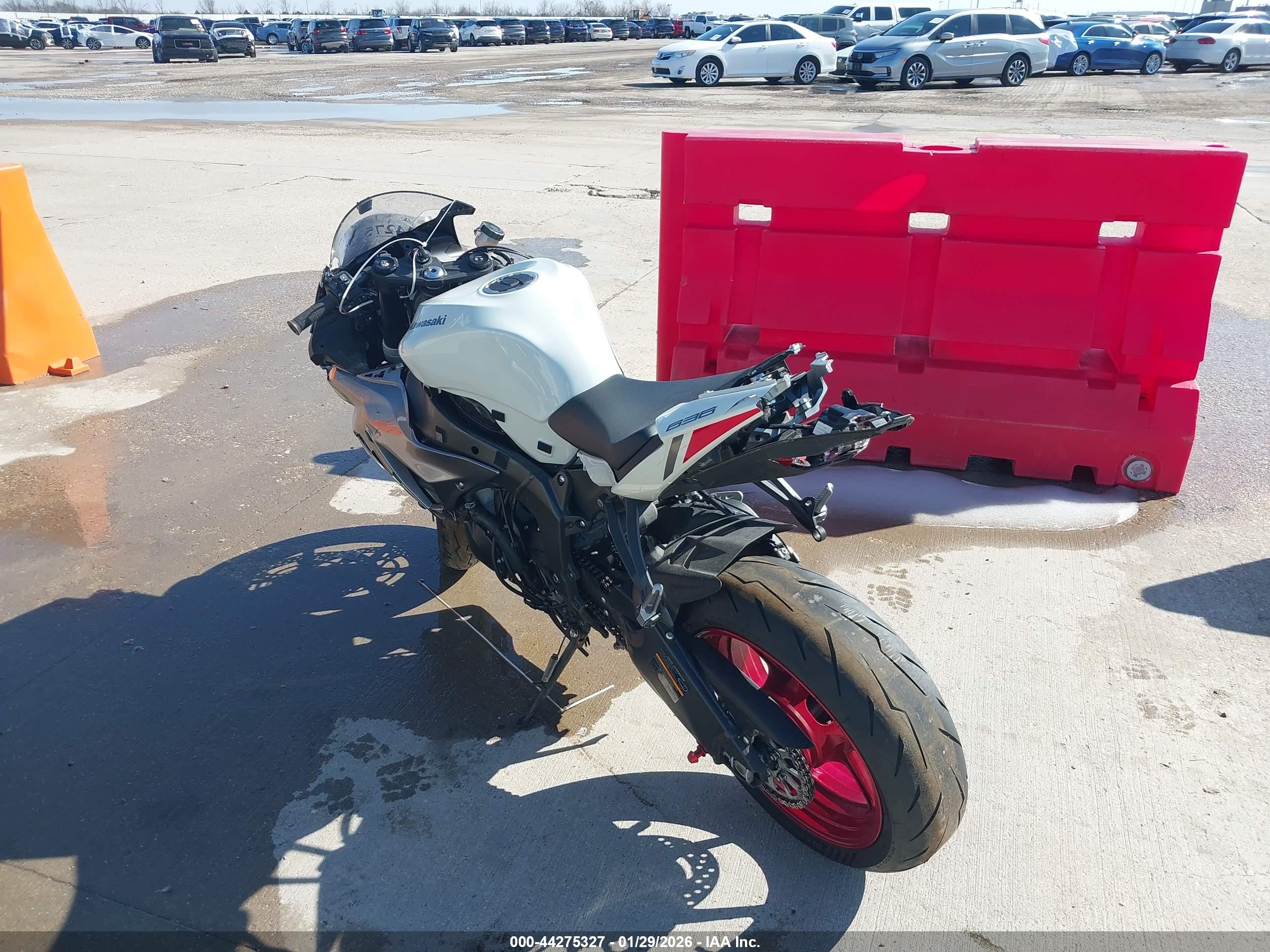 KAWASAKI ZX636 image 3