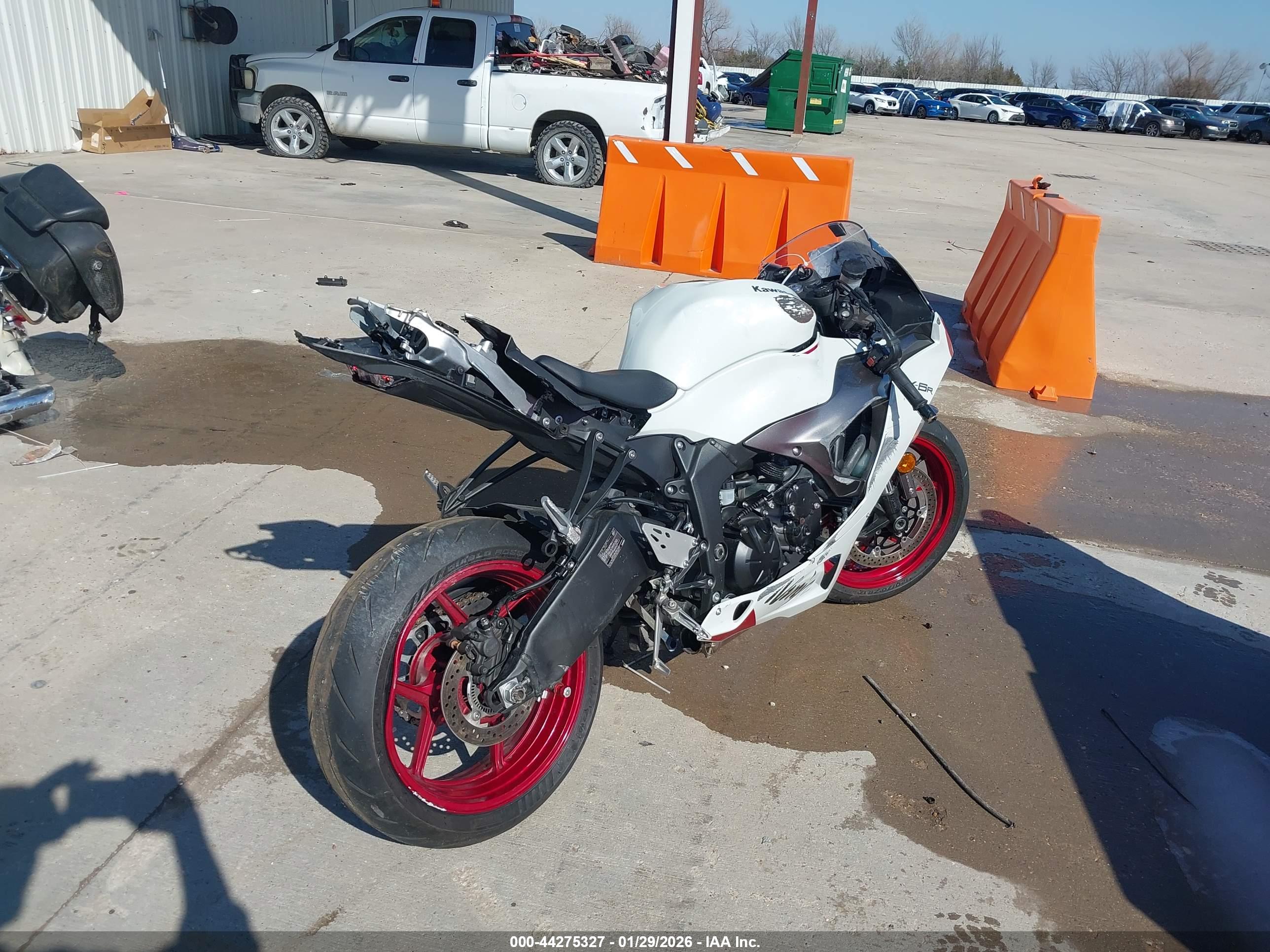 KAWASAKI ZX636 image 4