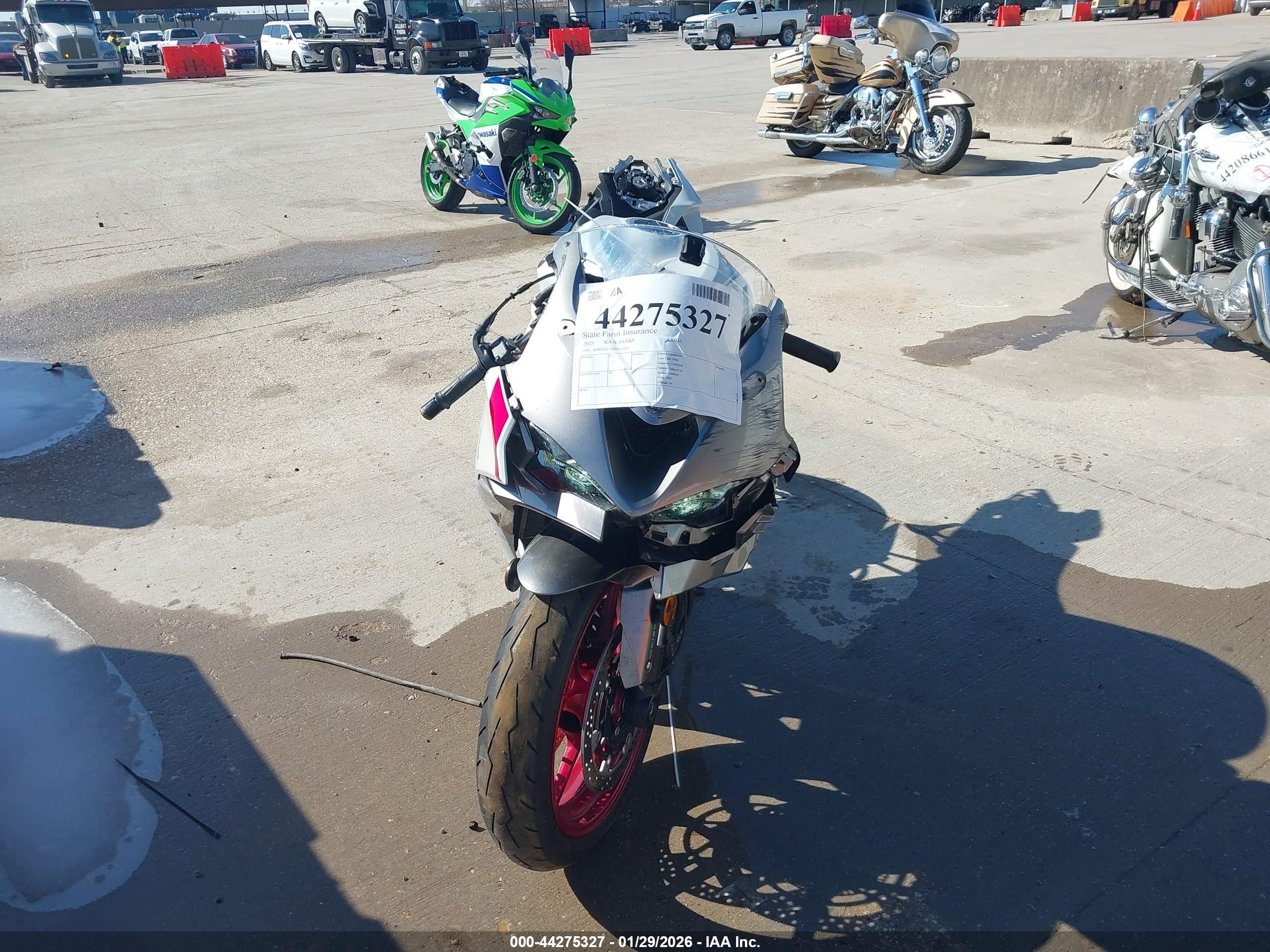 KAWASAKI ZX636 image 5