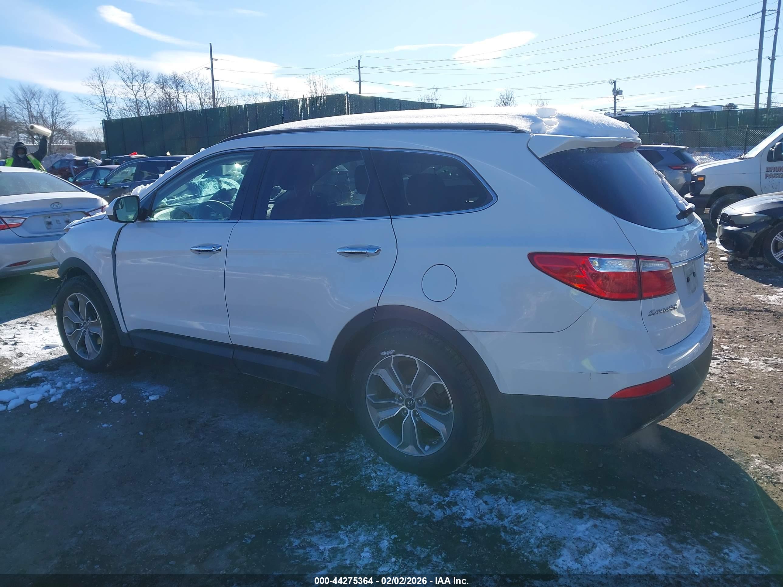 HYUNDAI SANTA image 3