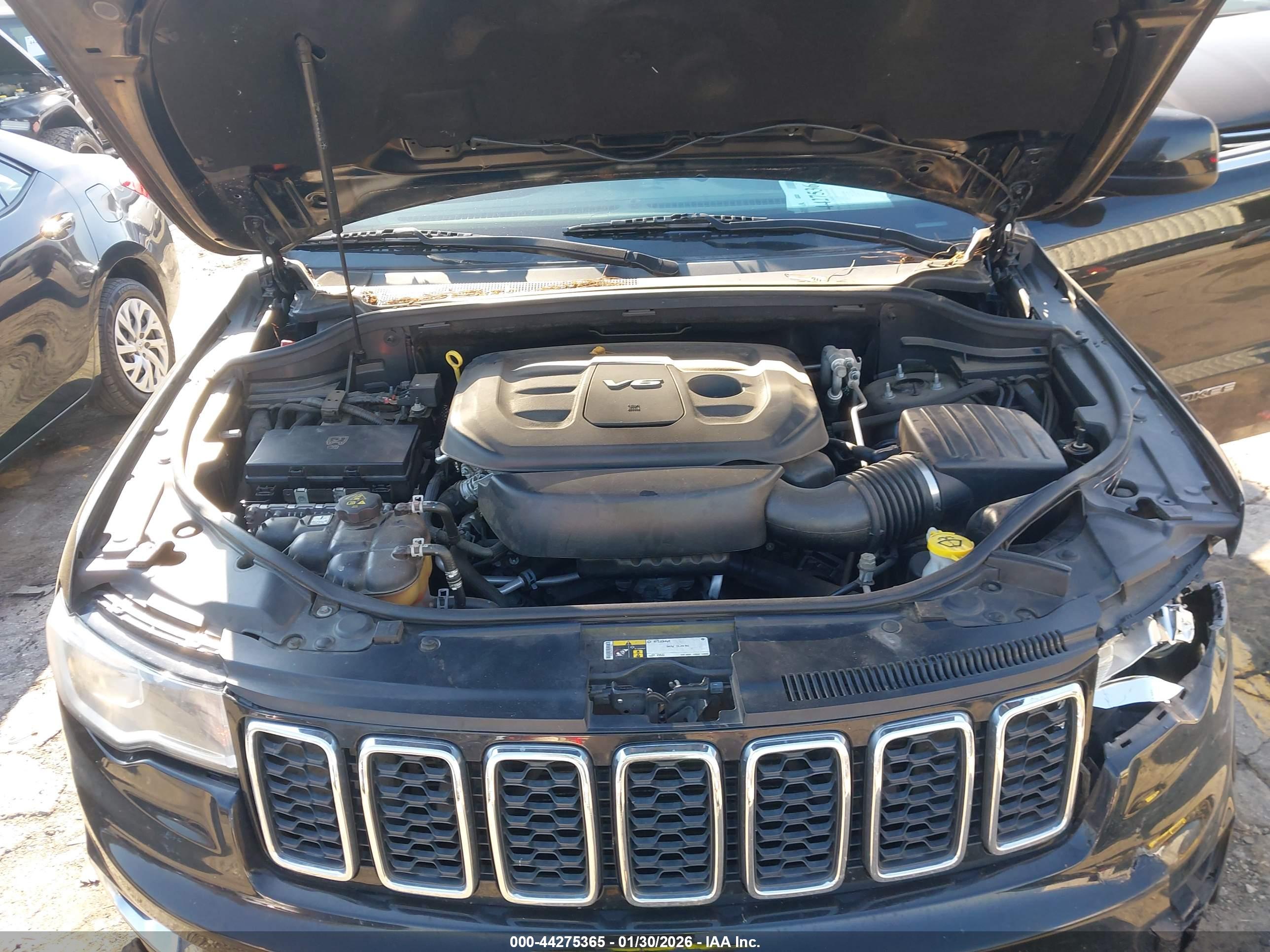 JEEP GRAND image 10