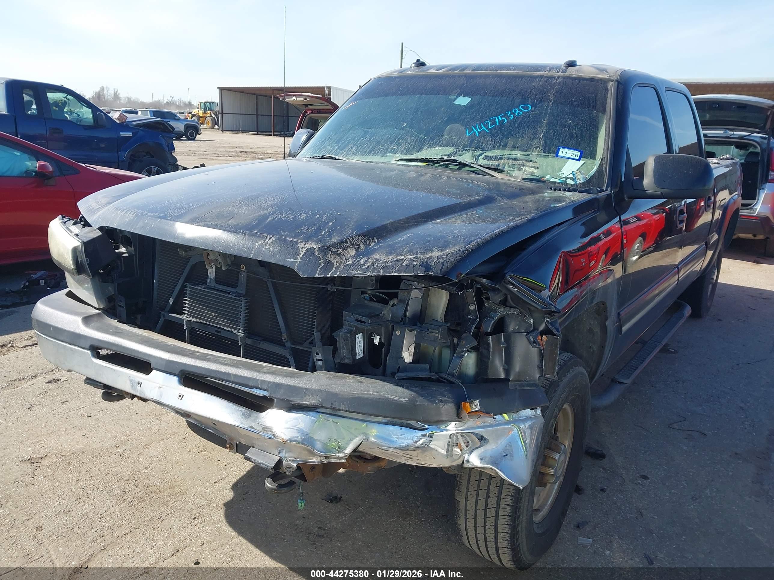 CHEVROLET SILVERADO image 2