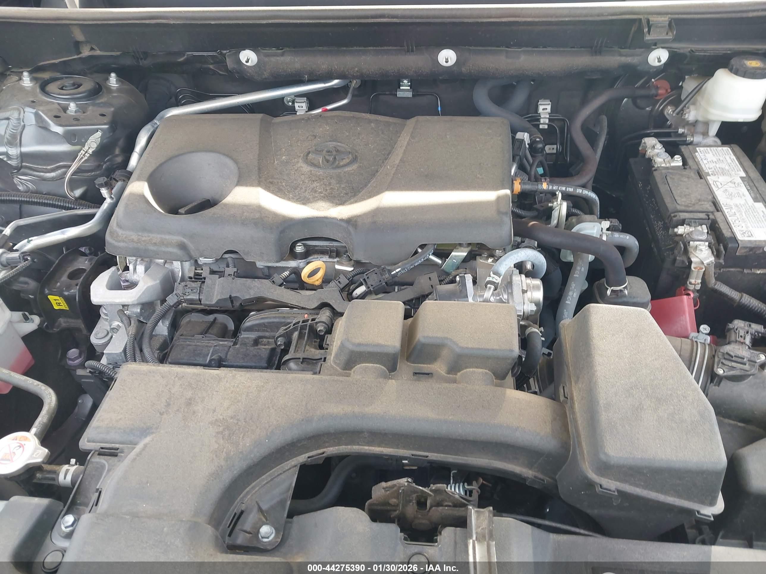 TOYOTA RAV4 image 10
