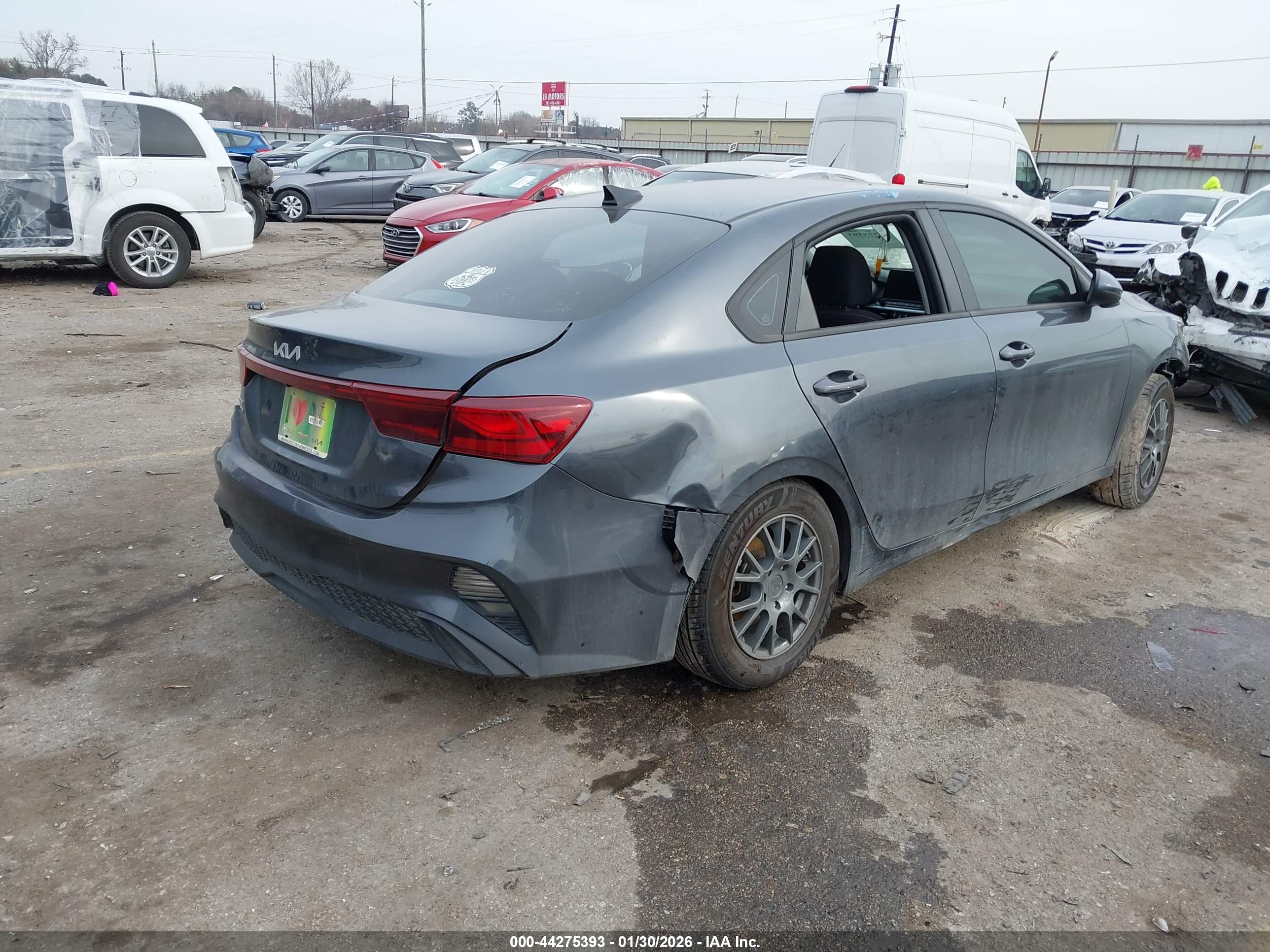 KIA FORTE image 4