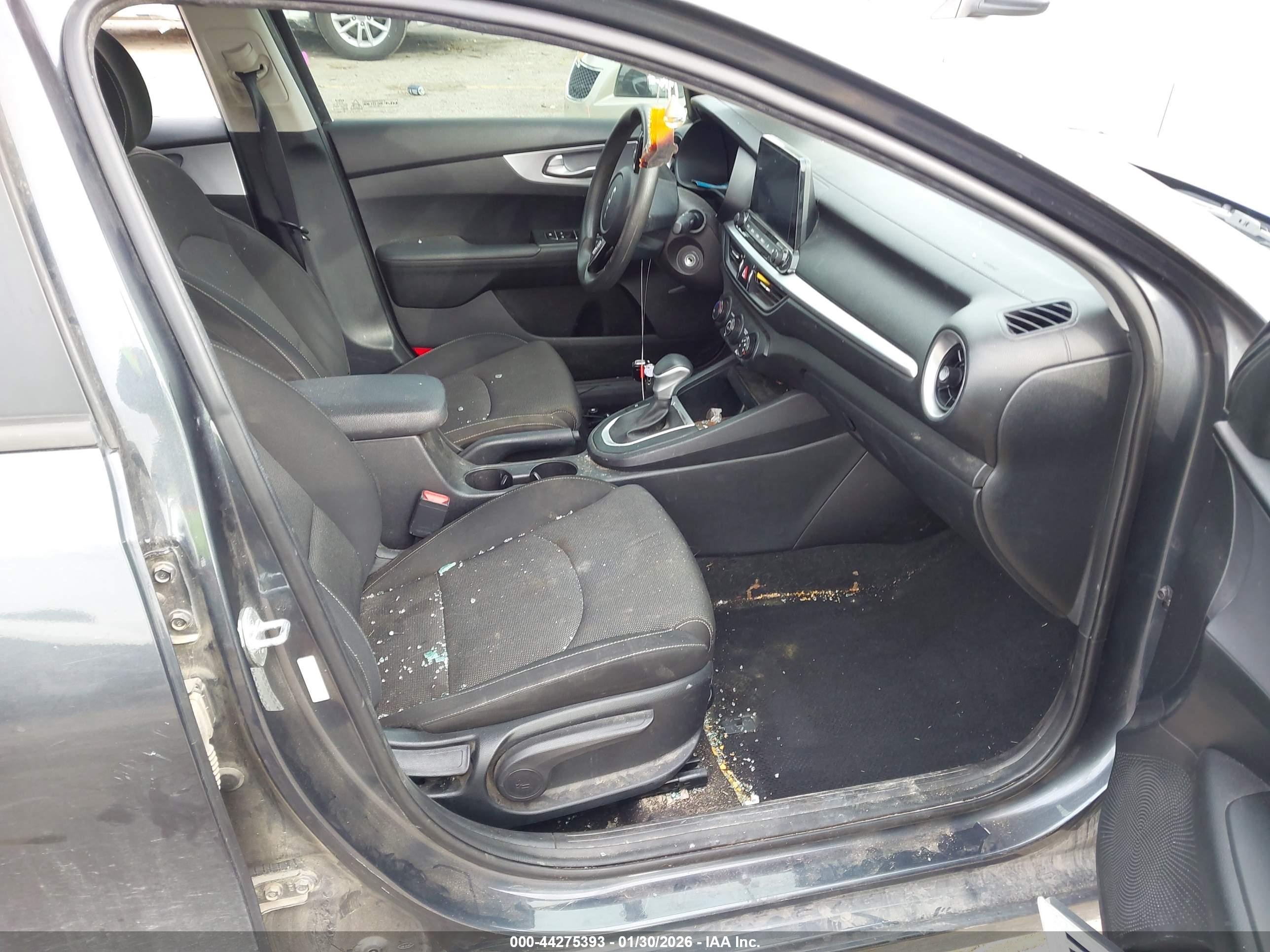 KIA FORTE image 5