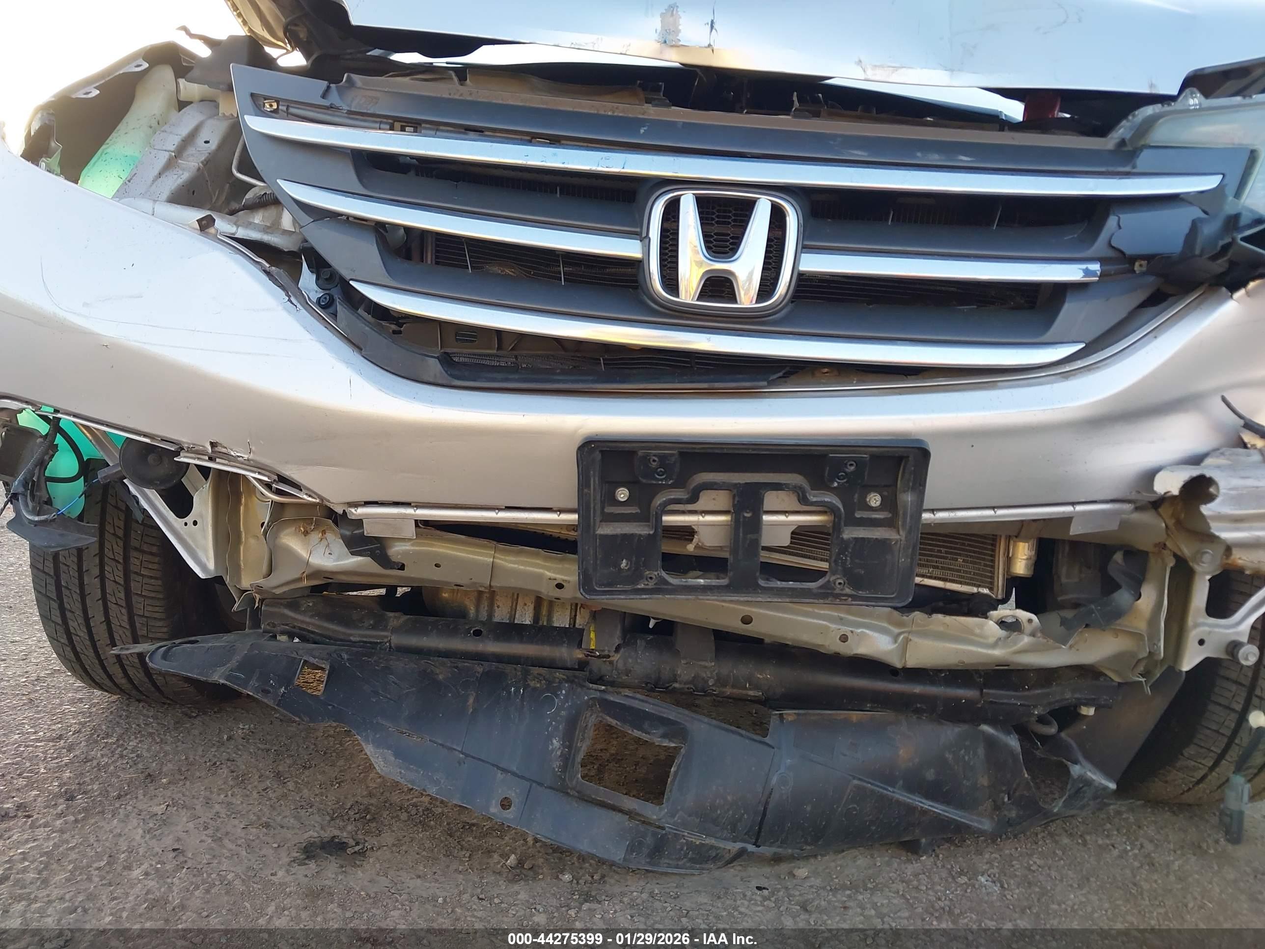 HONDA CR-V image 6