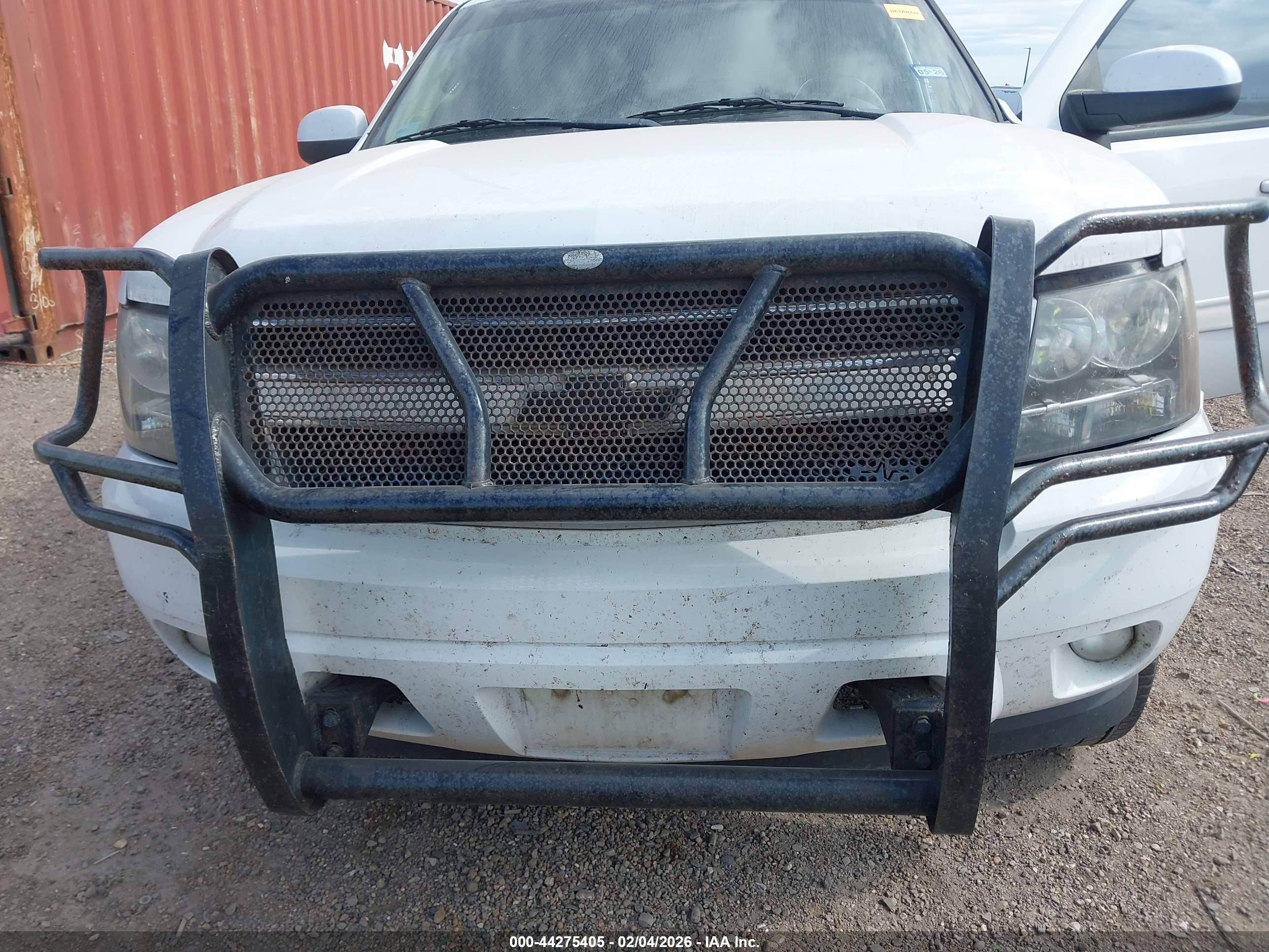 CHEVROLET TAHOE image 6