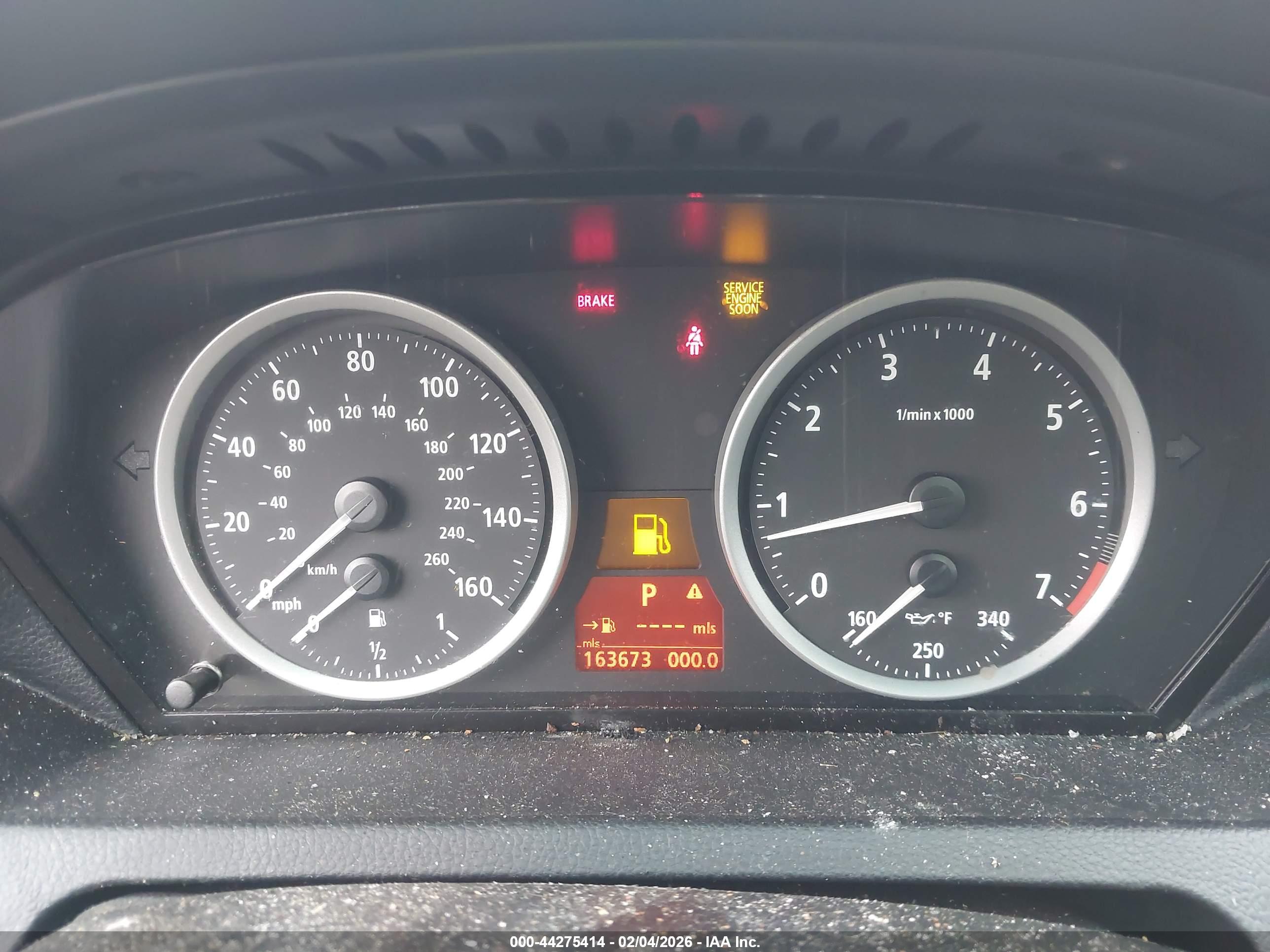 BMW 650I image 7