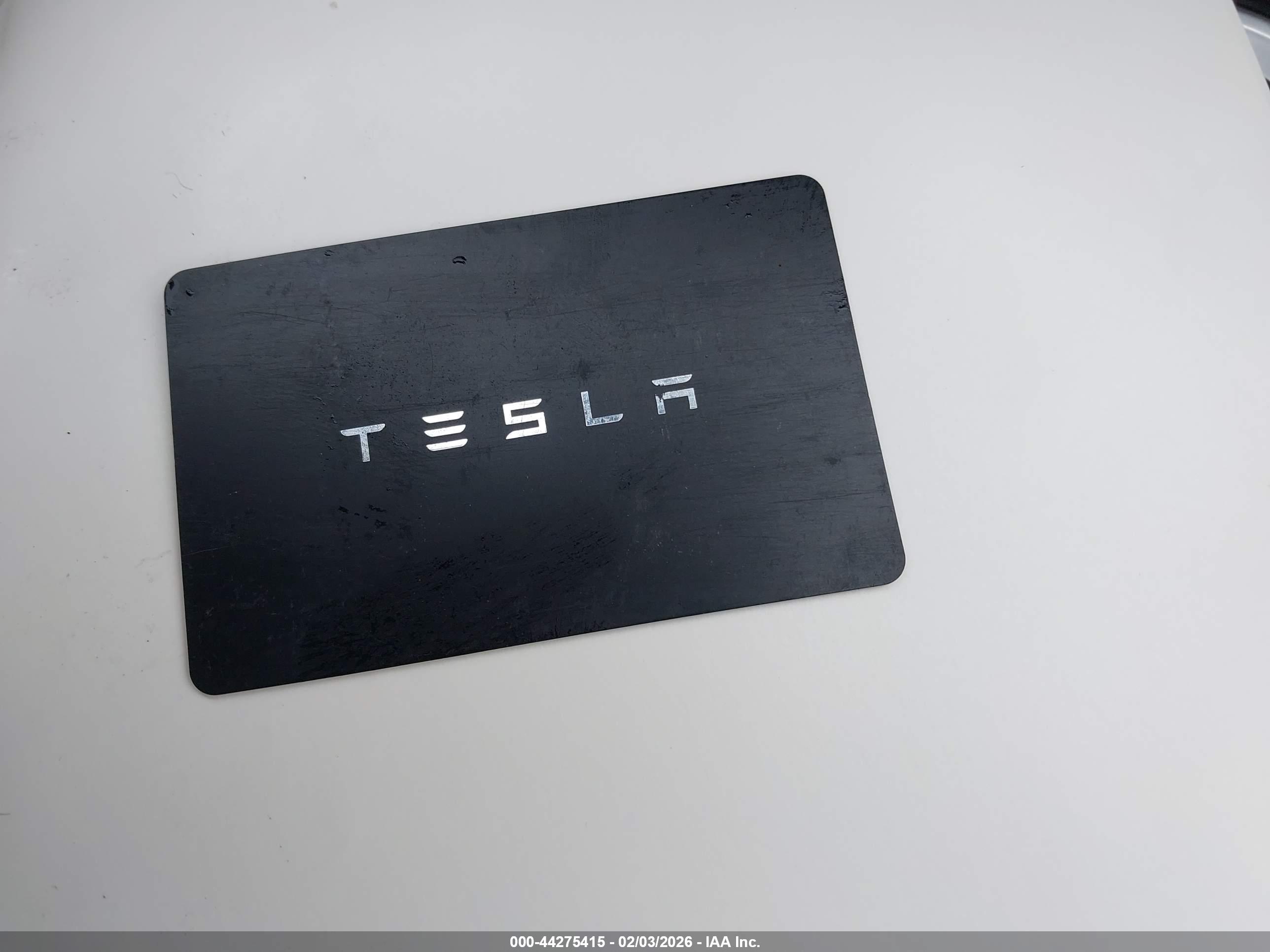 TESLA MODEL image 11