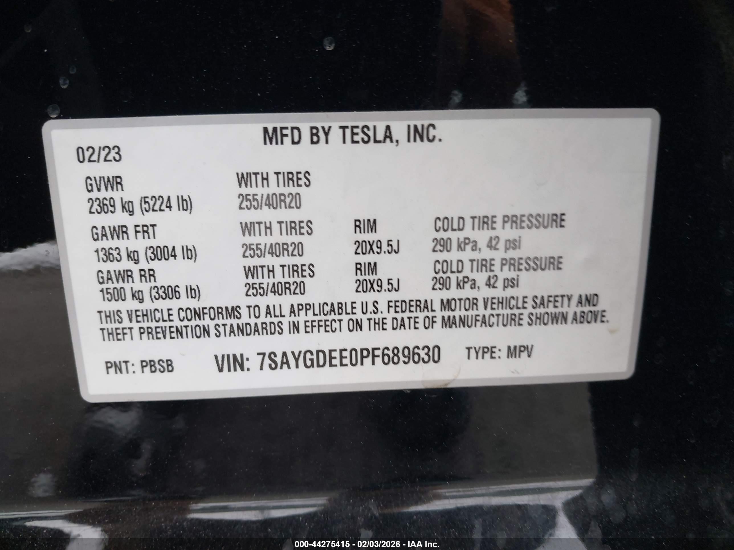 TESLA MODEL image 9