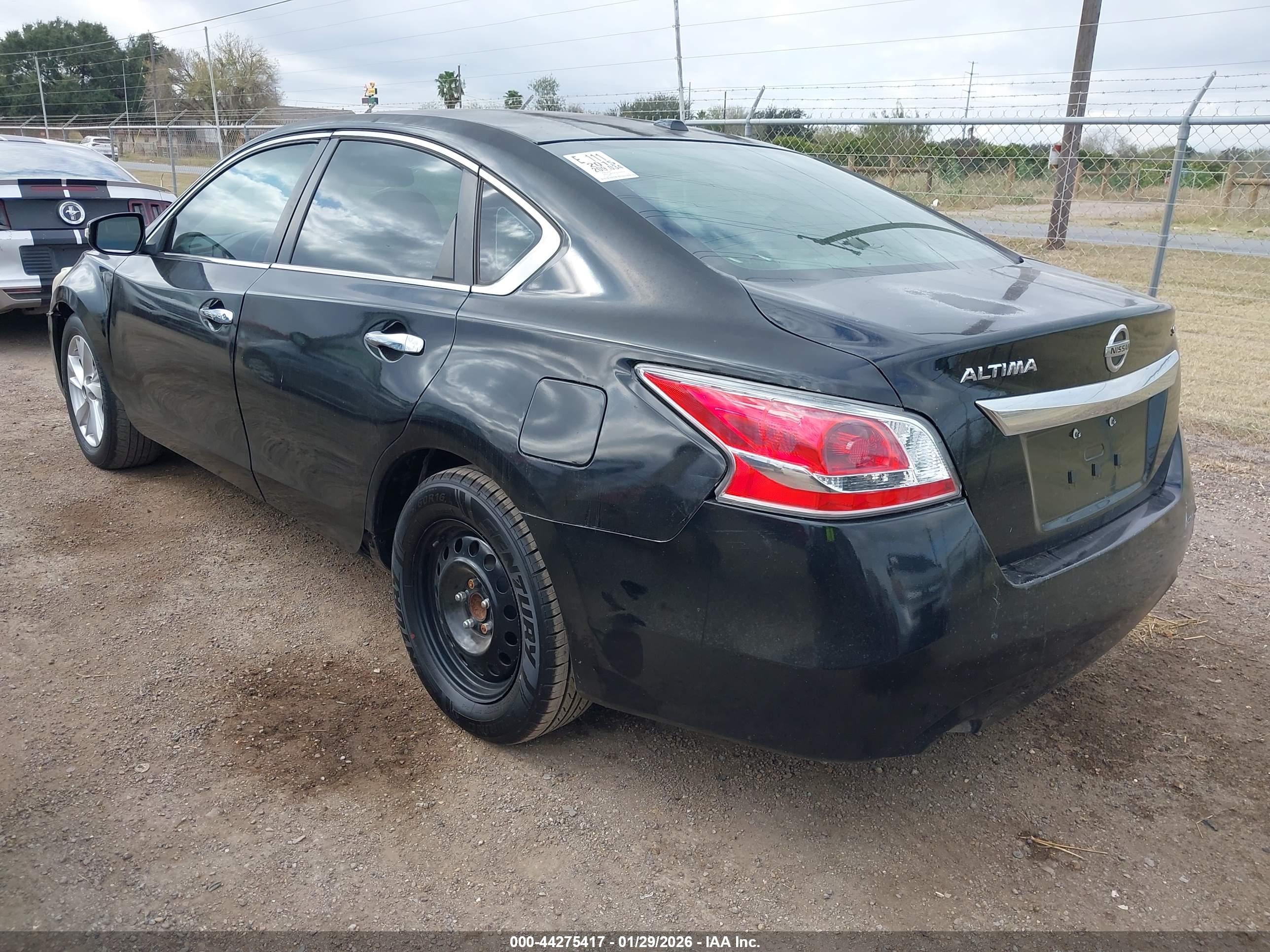 NISSAN ALTIMA image 3