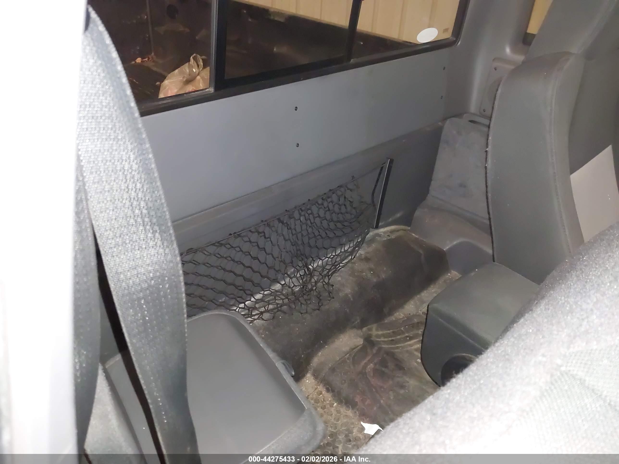 FORD RANGER image 8