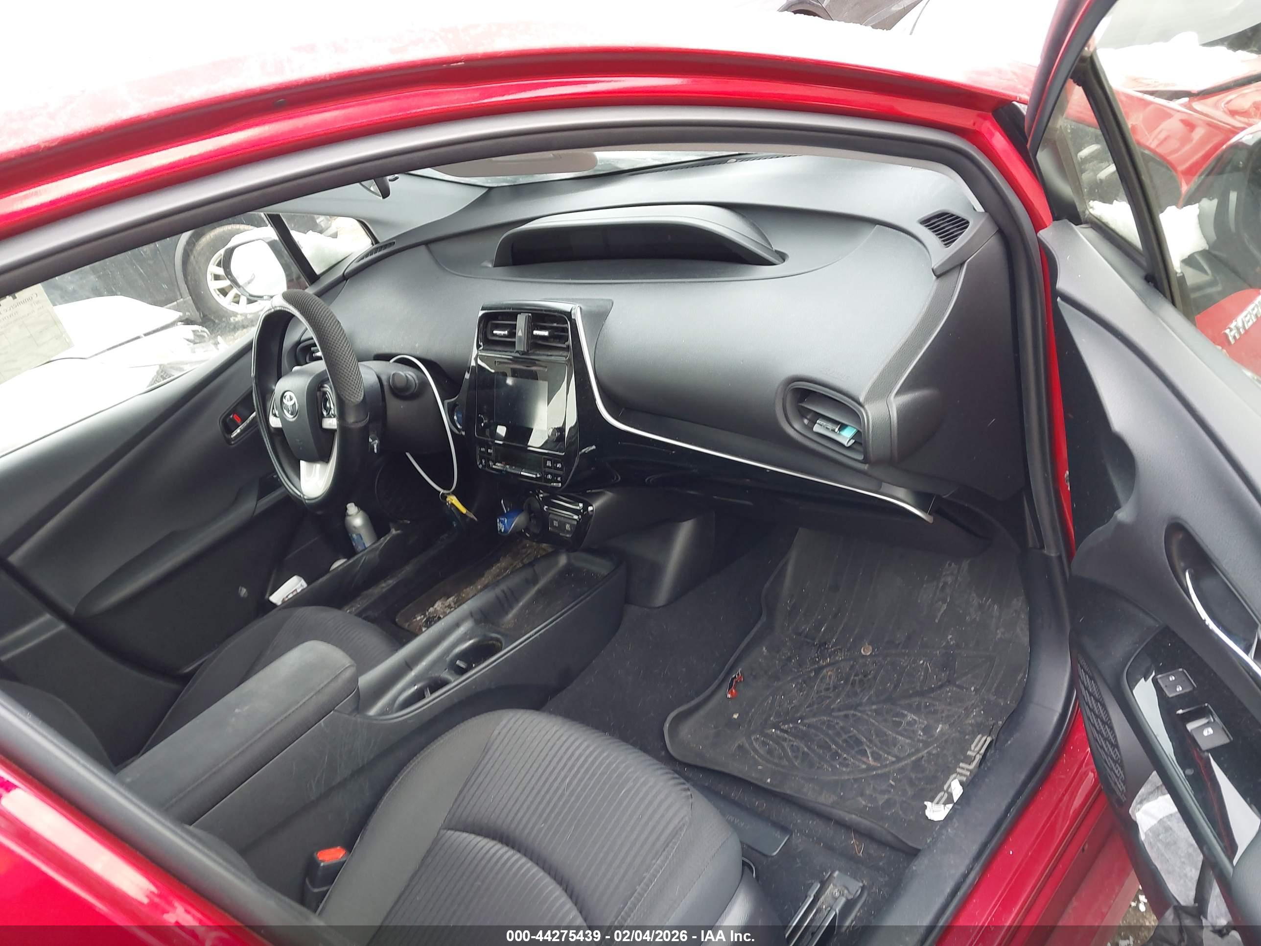 TOYOTA PRIUS image 5