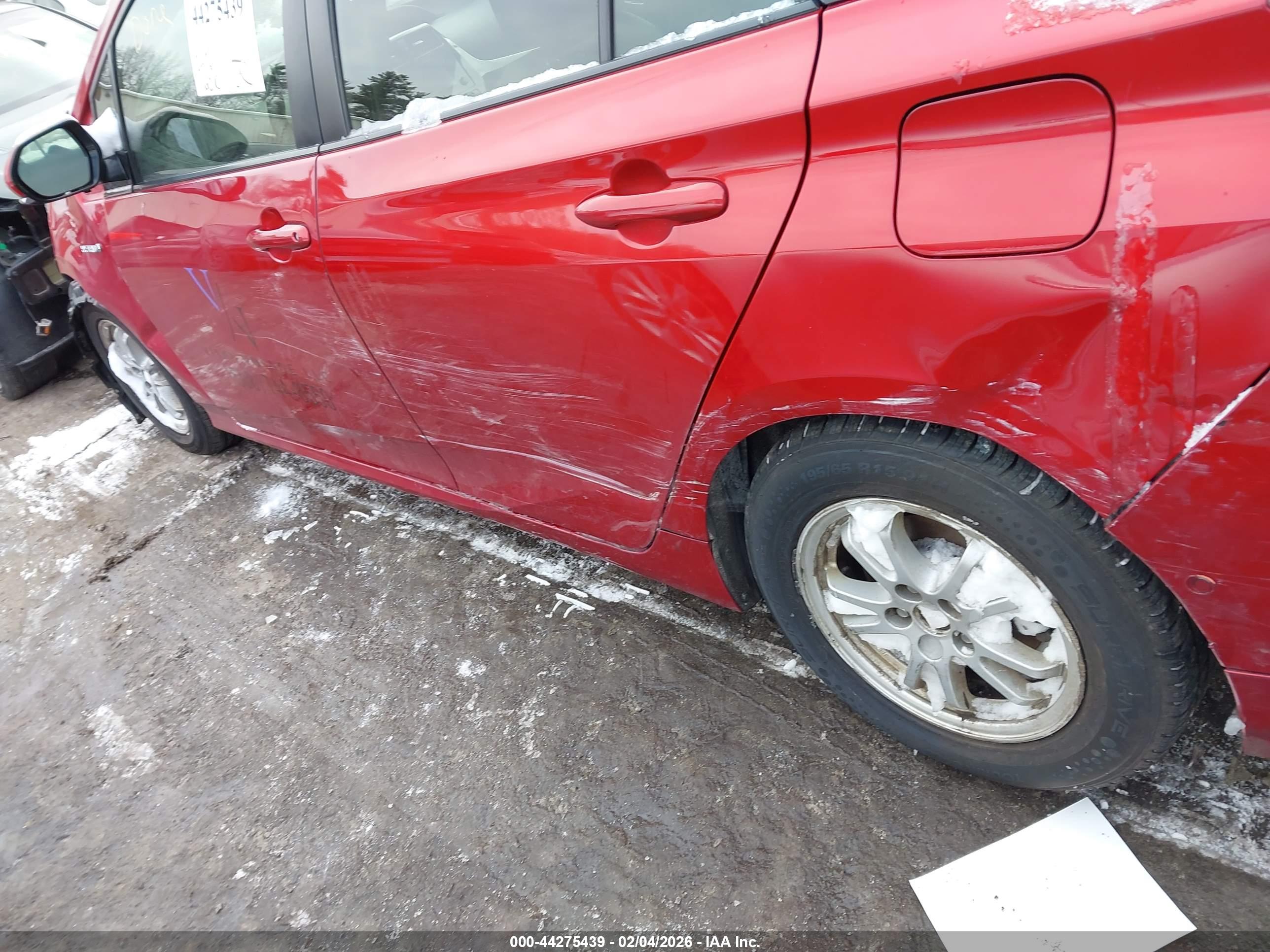 TOYOTA PRIUS image 6
