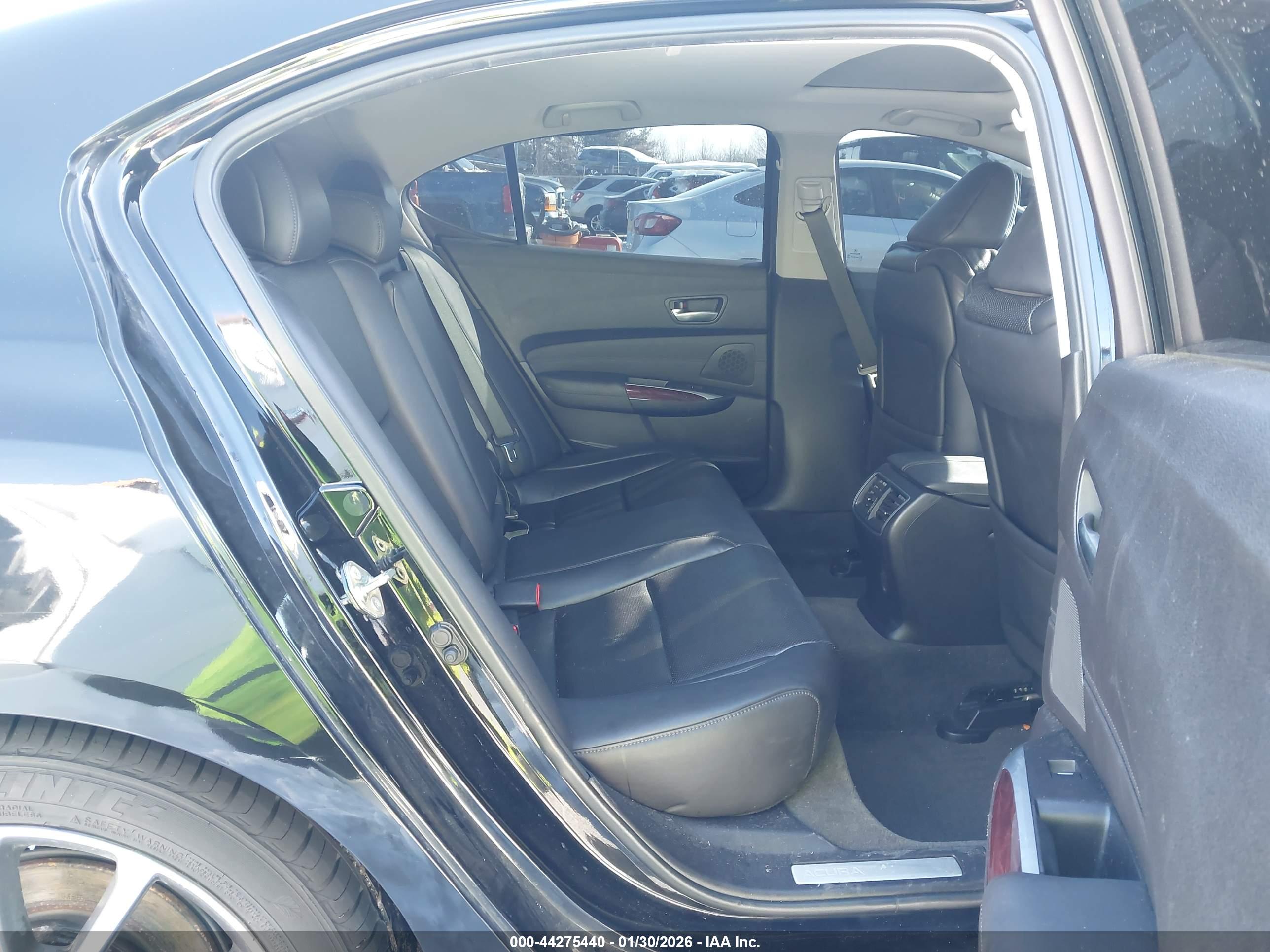 ACURA TLX image 8