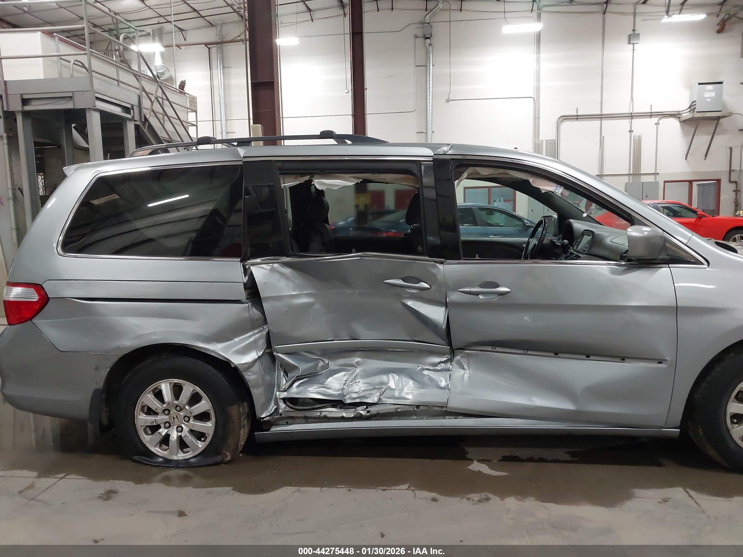 HONDA ODYSSEY image 6