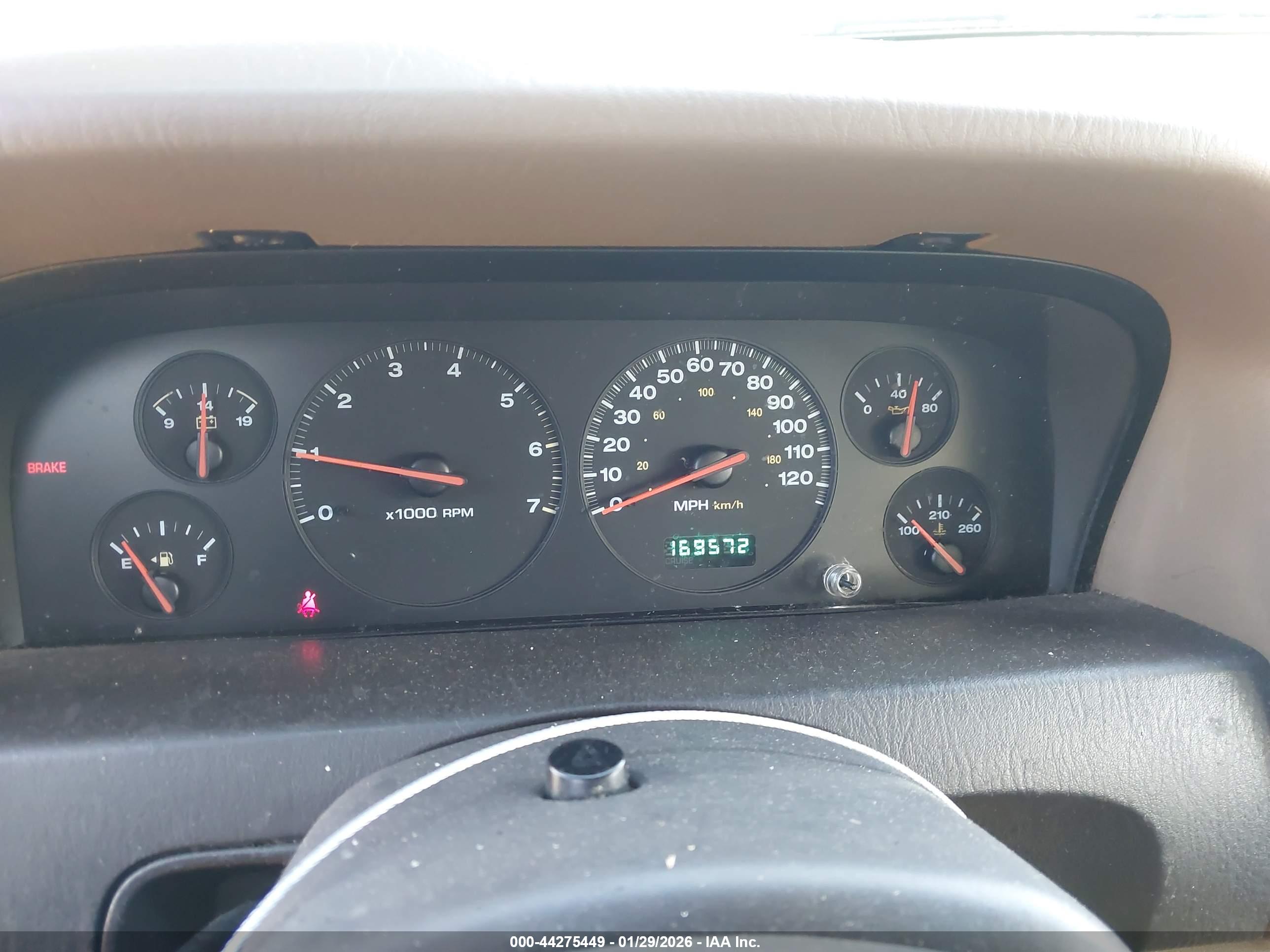 JEEP GRAND image 7