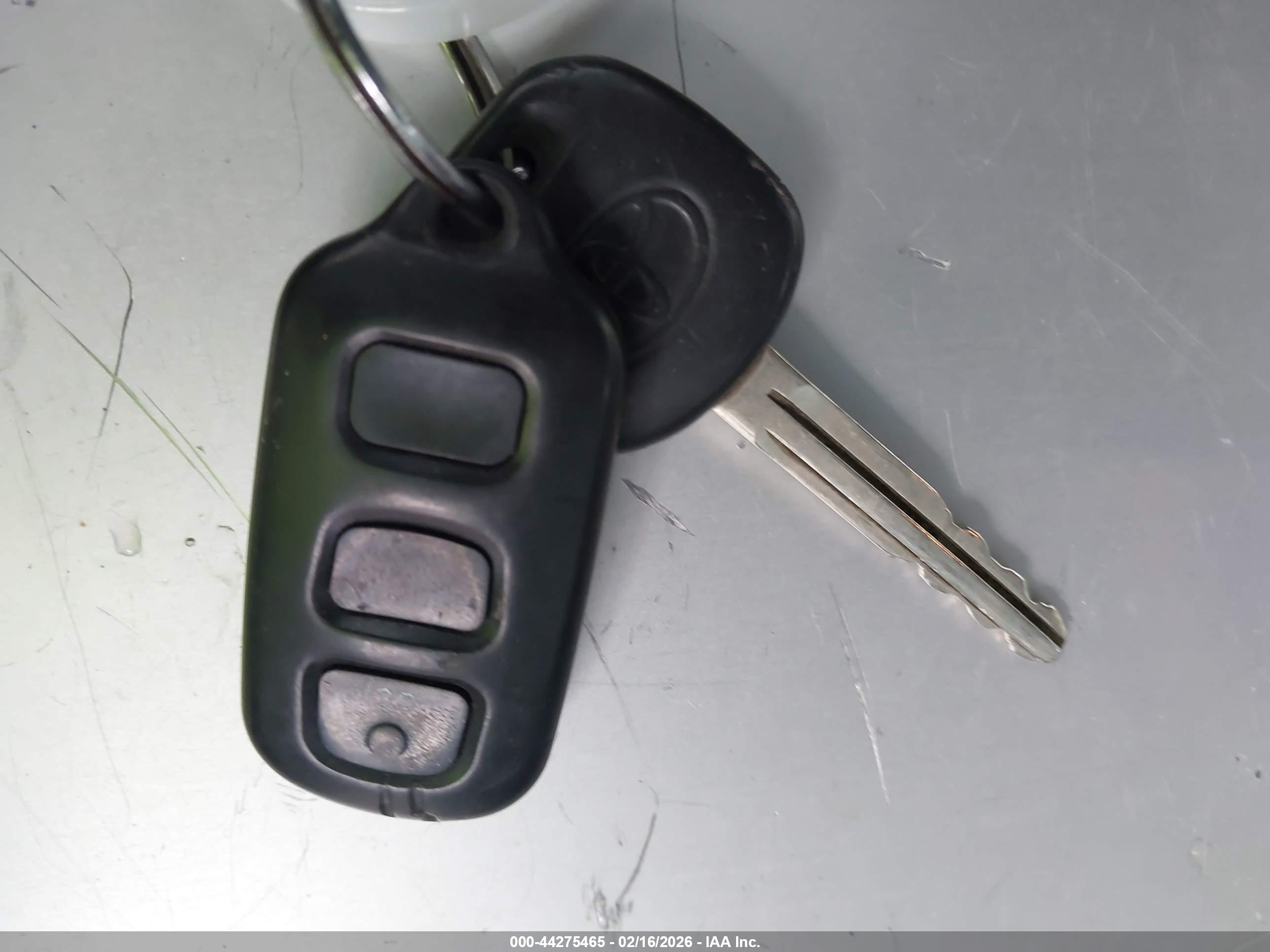 TOYOTA 4RUNNER image 11