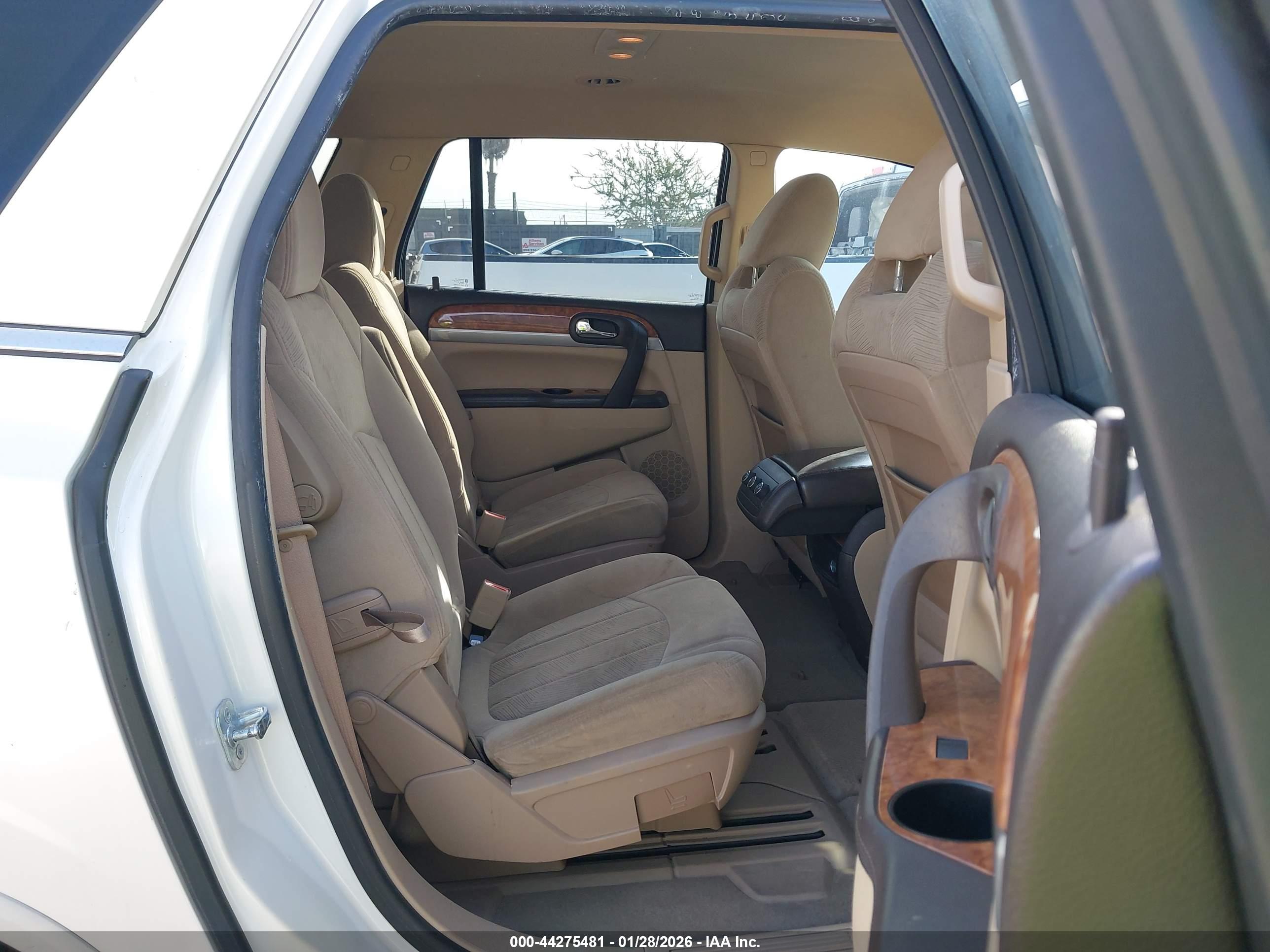 BUICK ENCLAVE image 8
