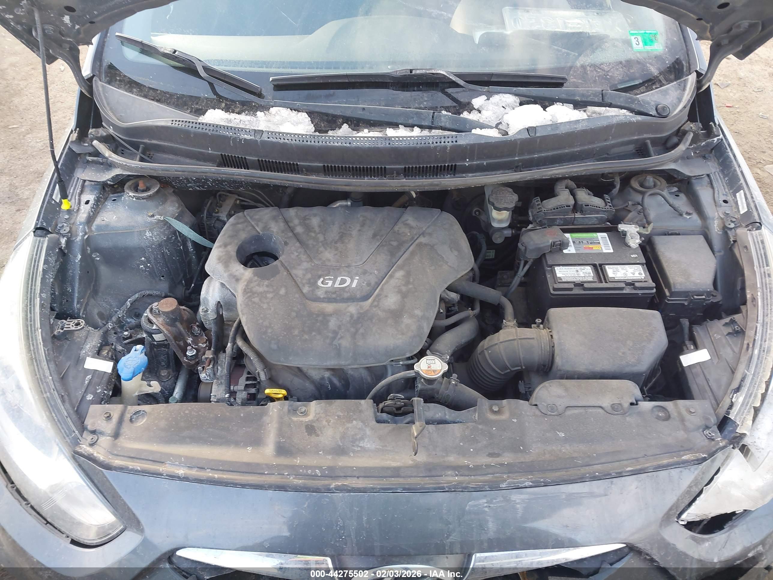HYUNDAI ACCENT image 10