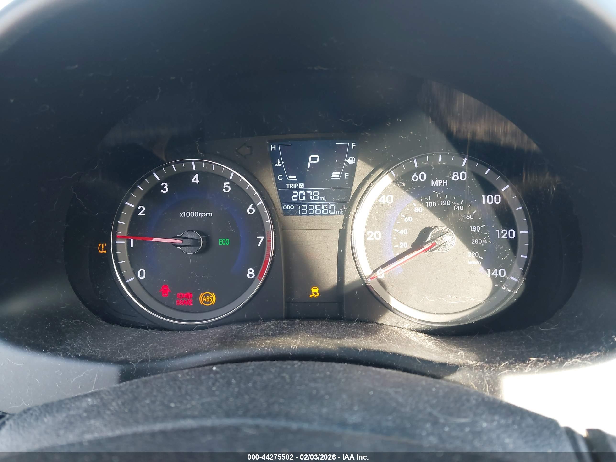 HYUNDAI ACCENT image 7
