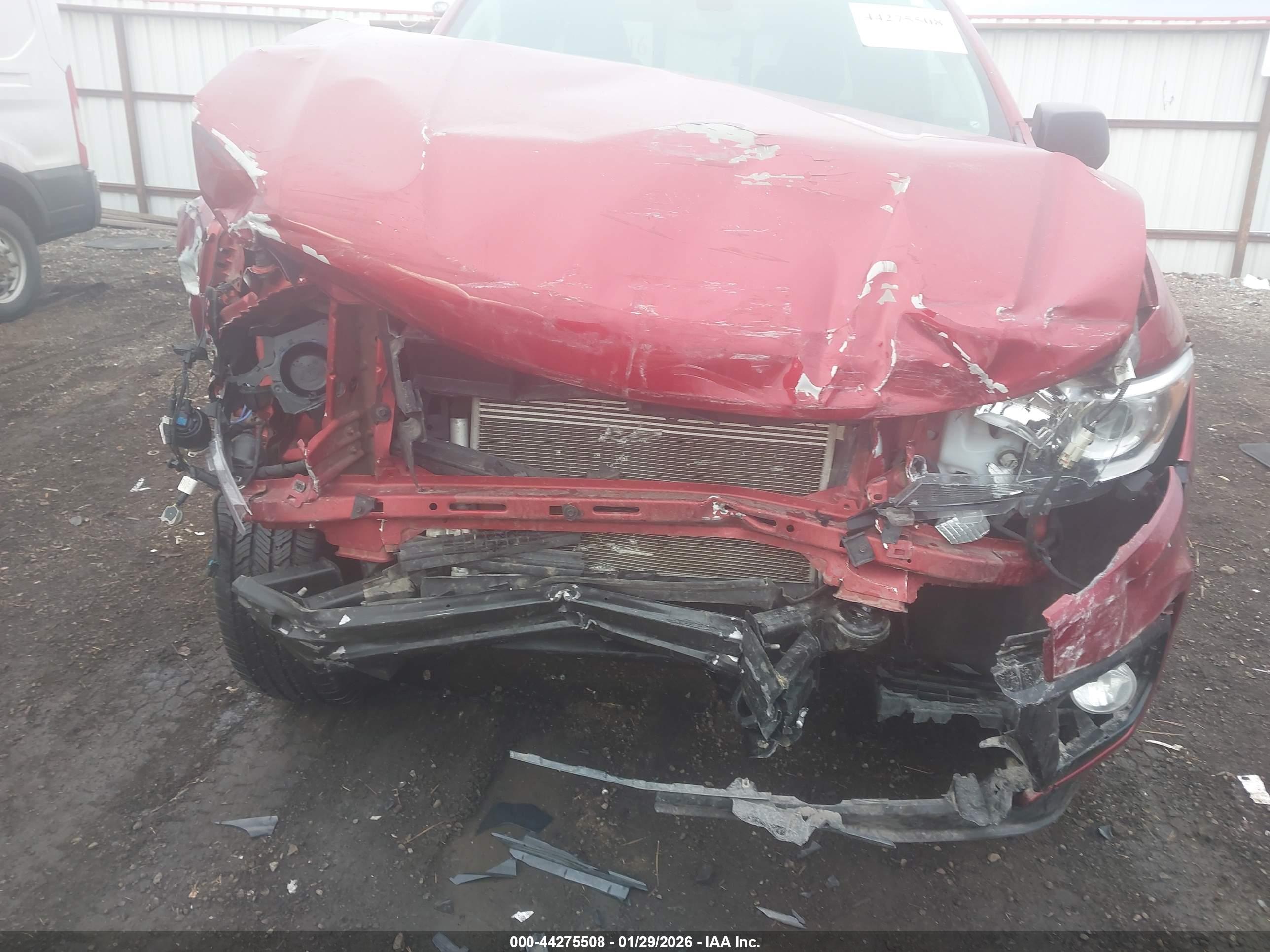 CHEVROLET COLORADO image 6