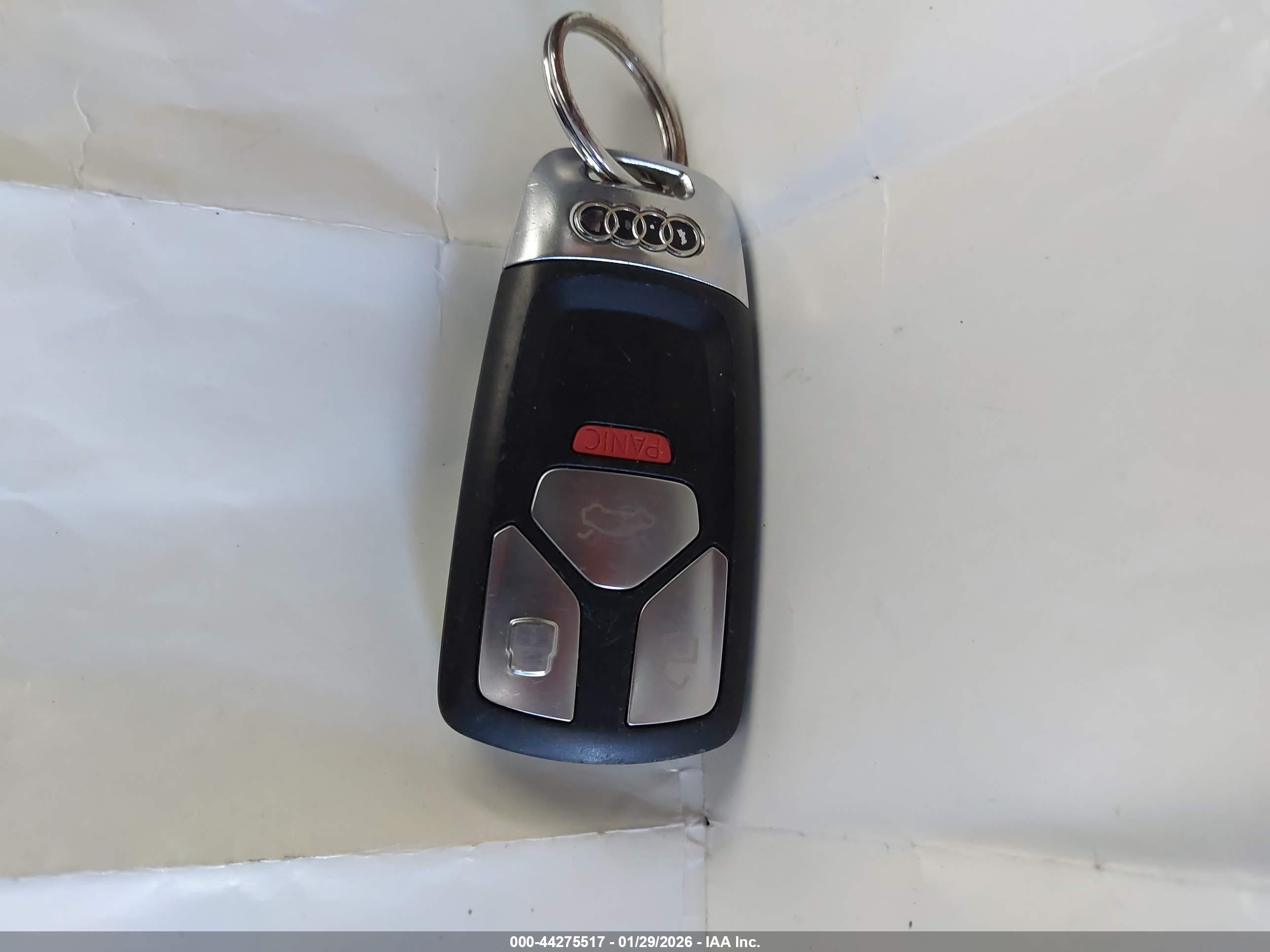 AUDI A4 image 11