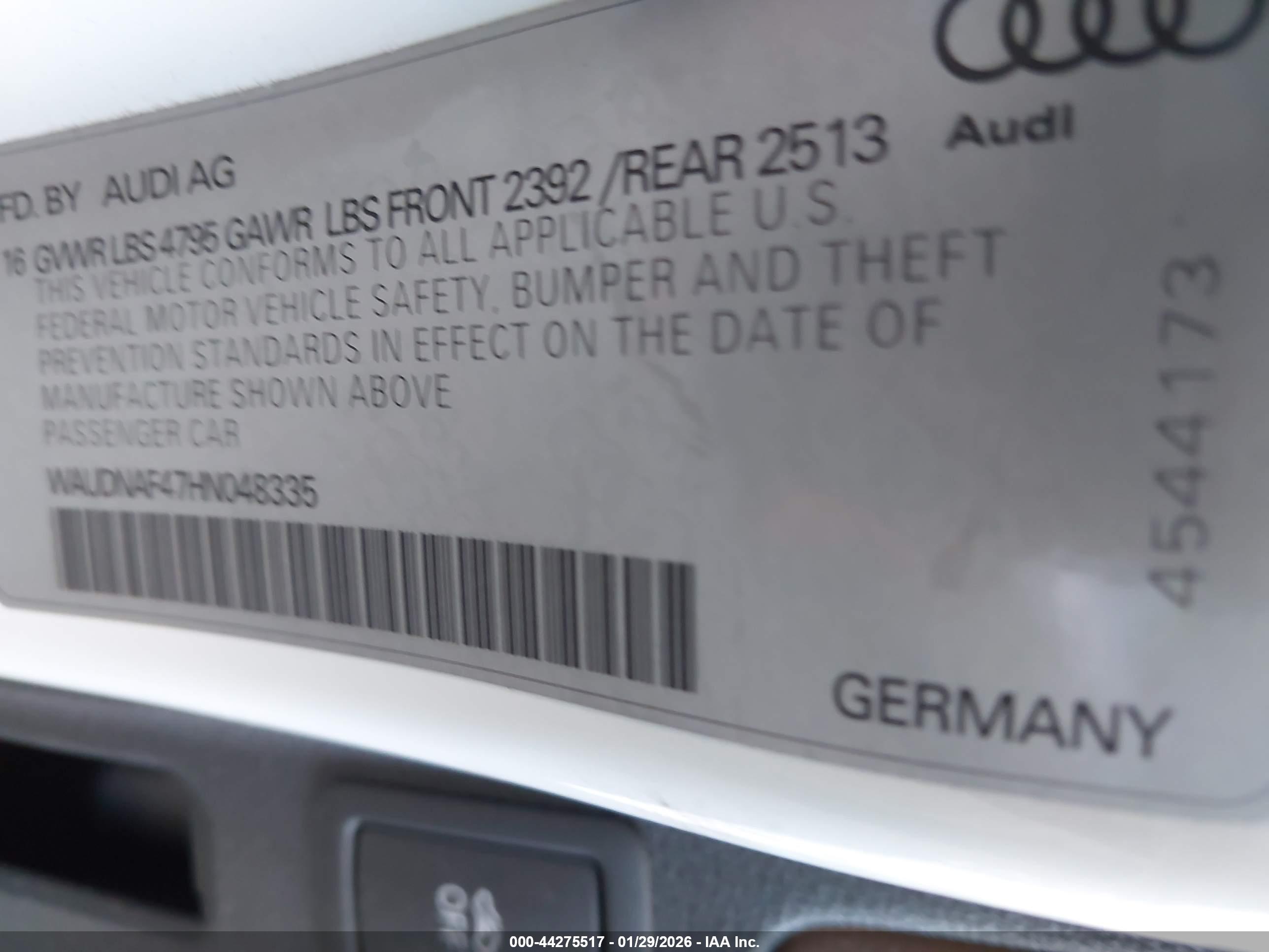 AUDI A4 image 9