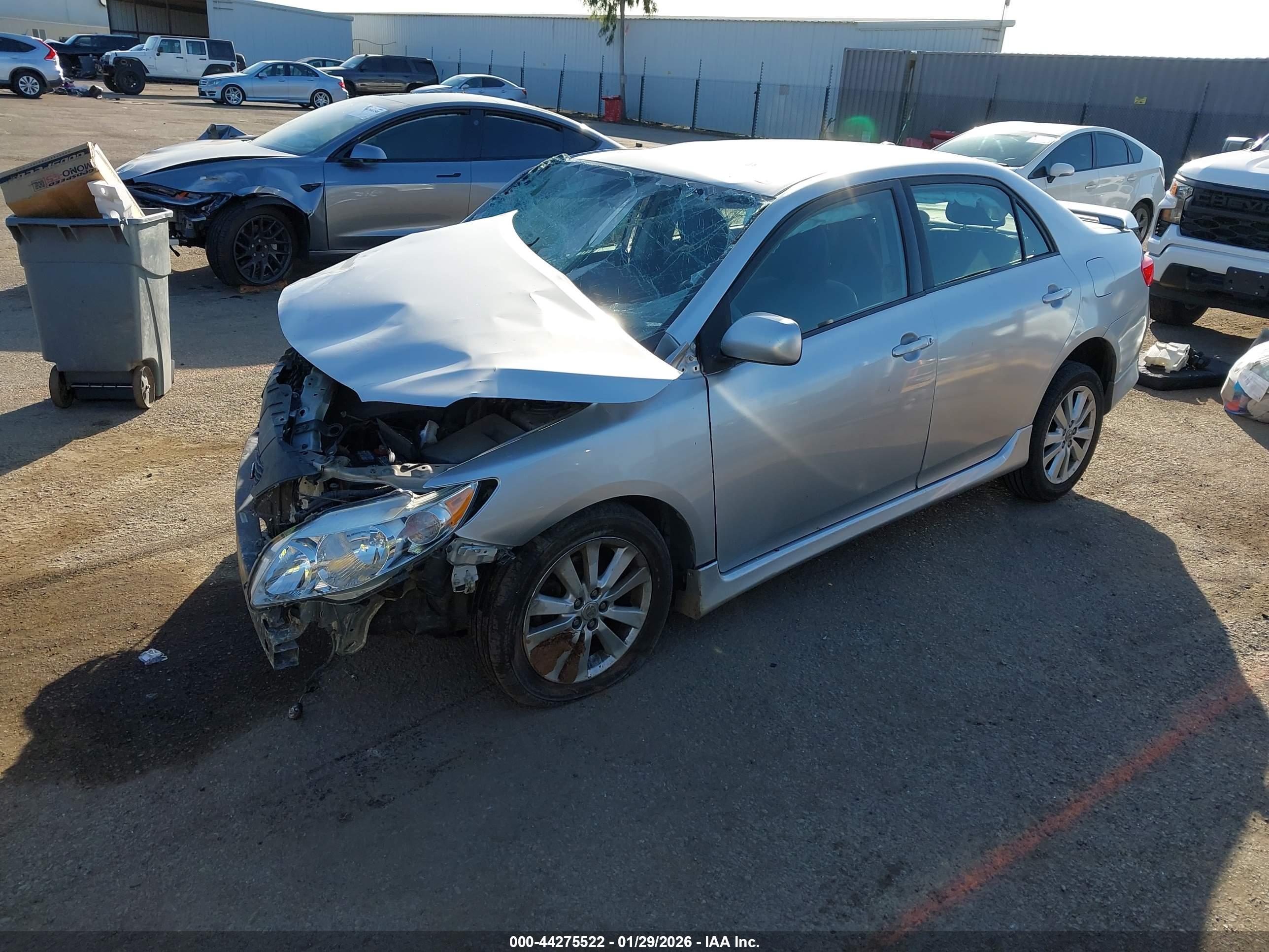 TOYOTA COROLLA image 2