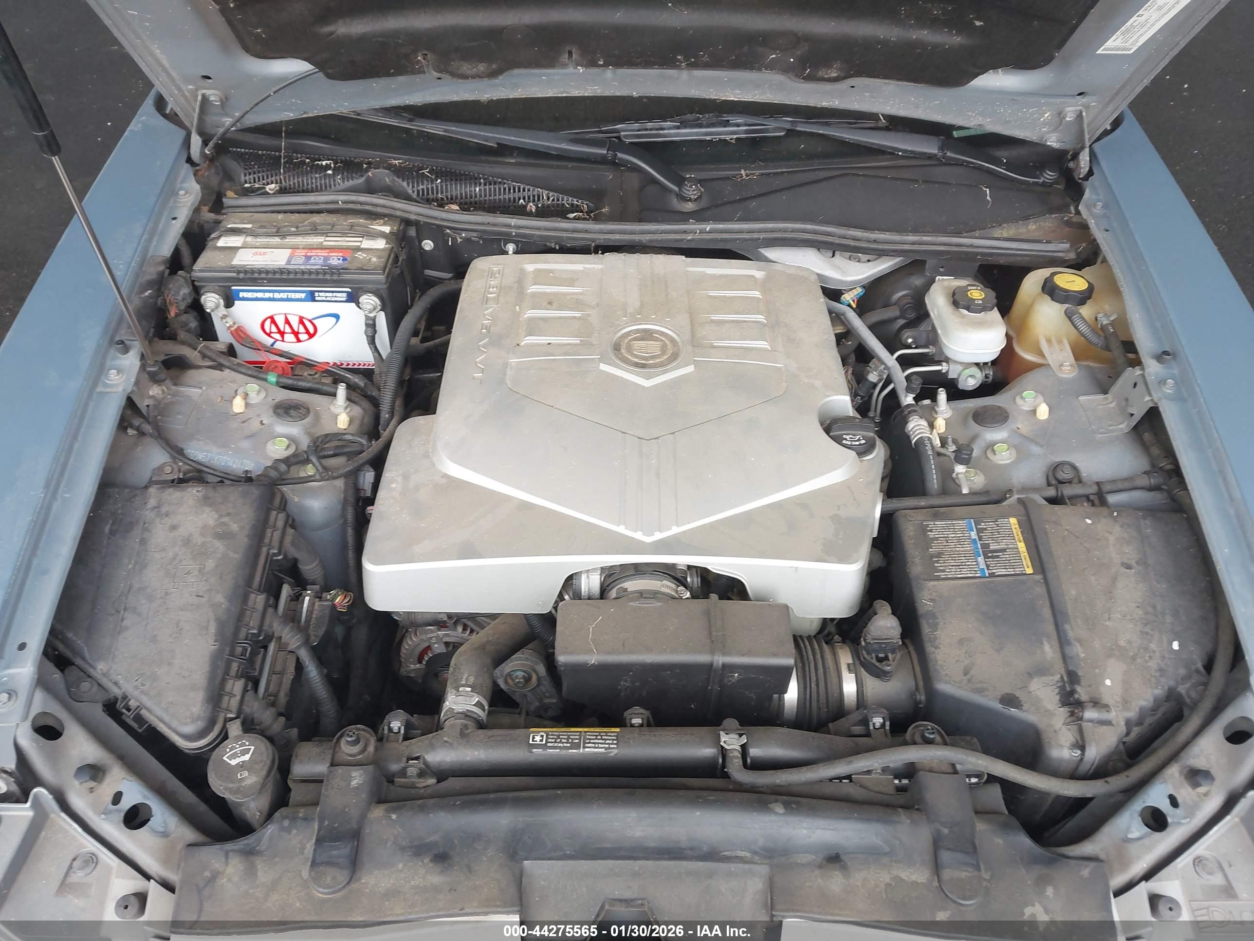 CADILLAC CTS image 10