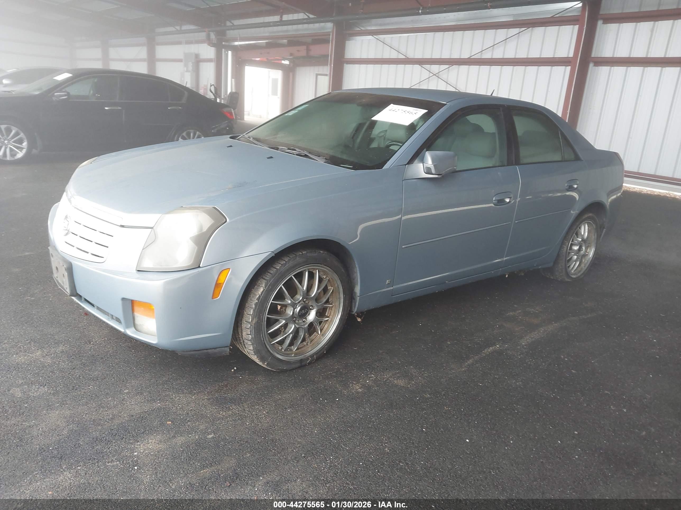 CADILLAC CTS image 2