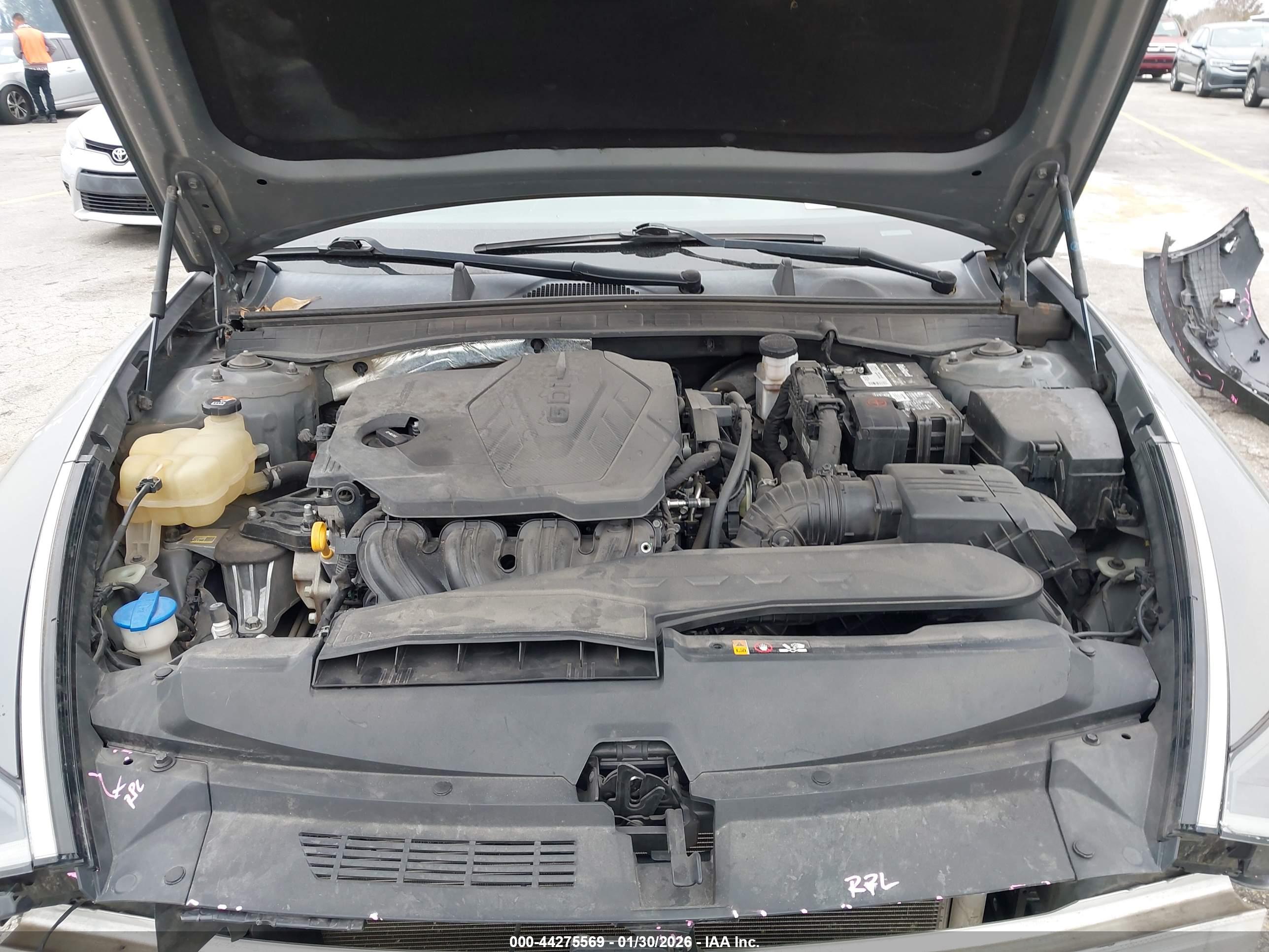 HYUNDAI SONATA image 10