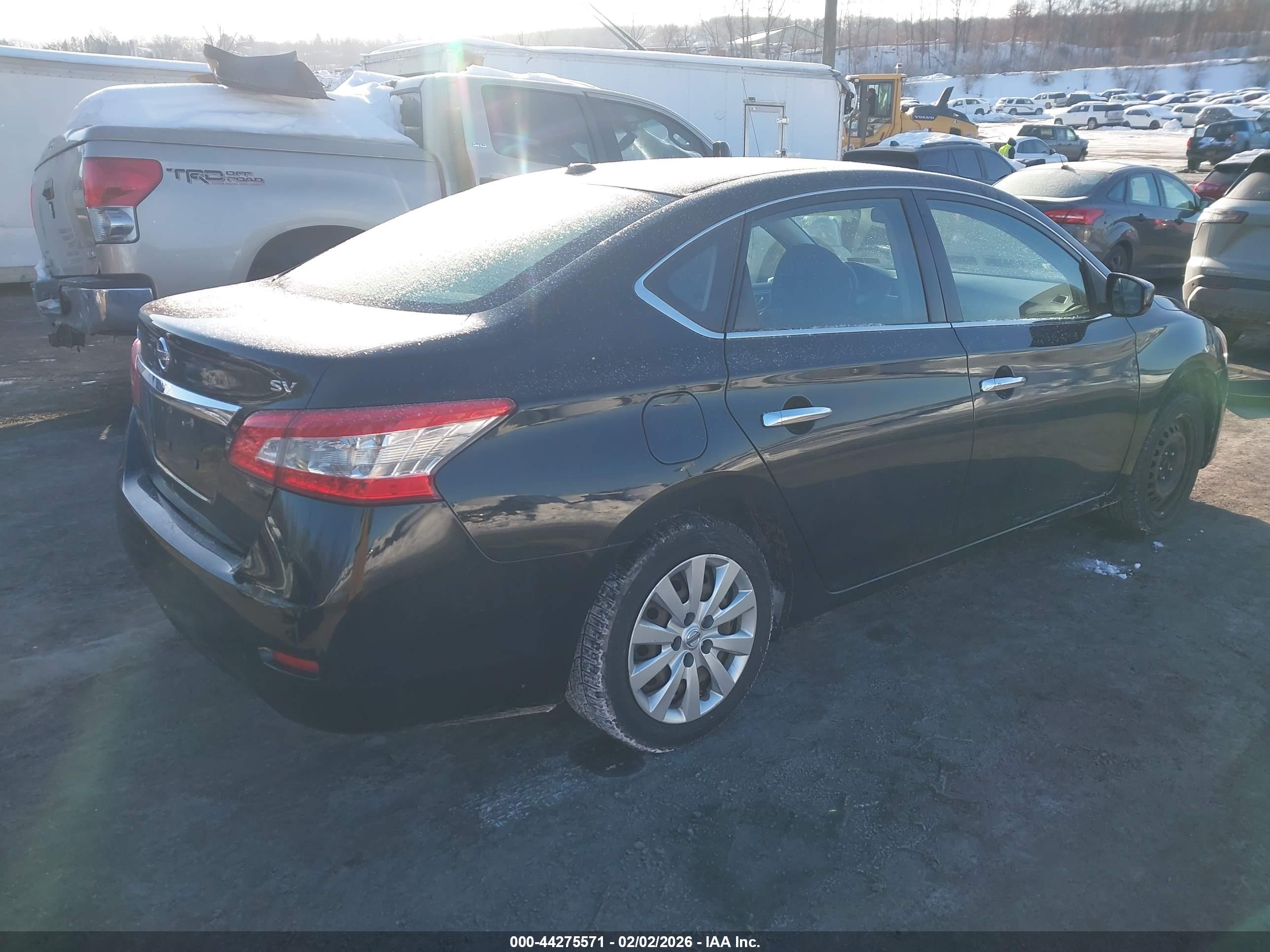 NISSAN SENTRA image 4