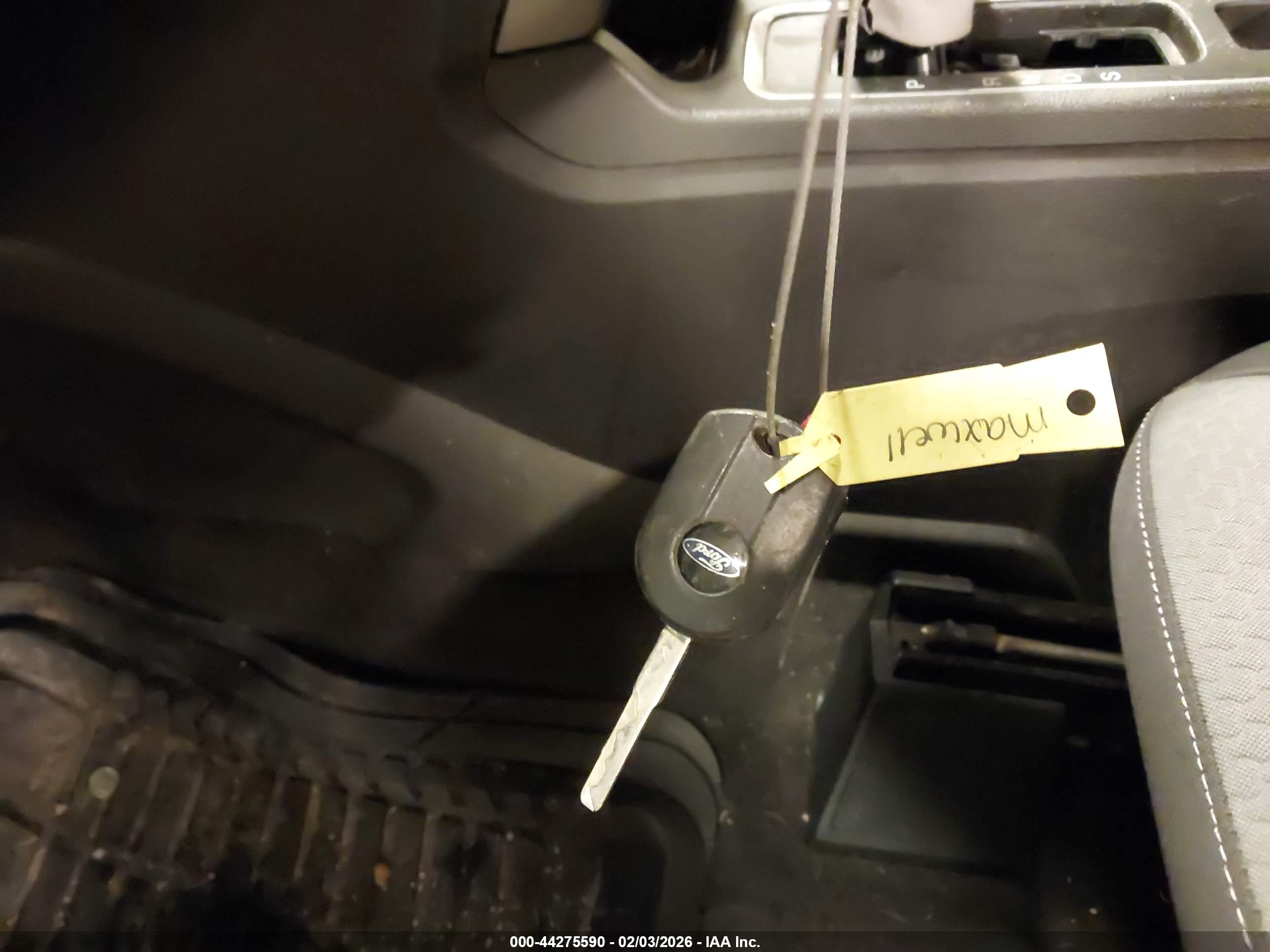 FORD ESCAPE image 11