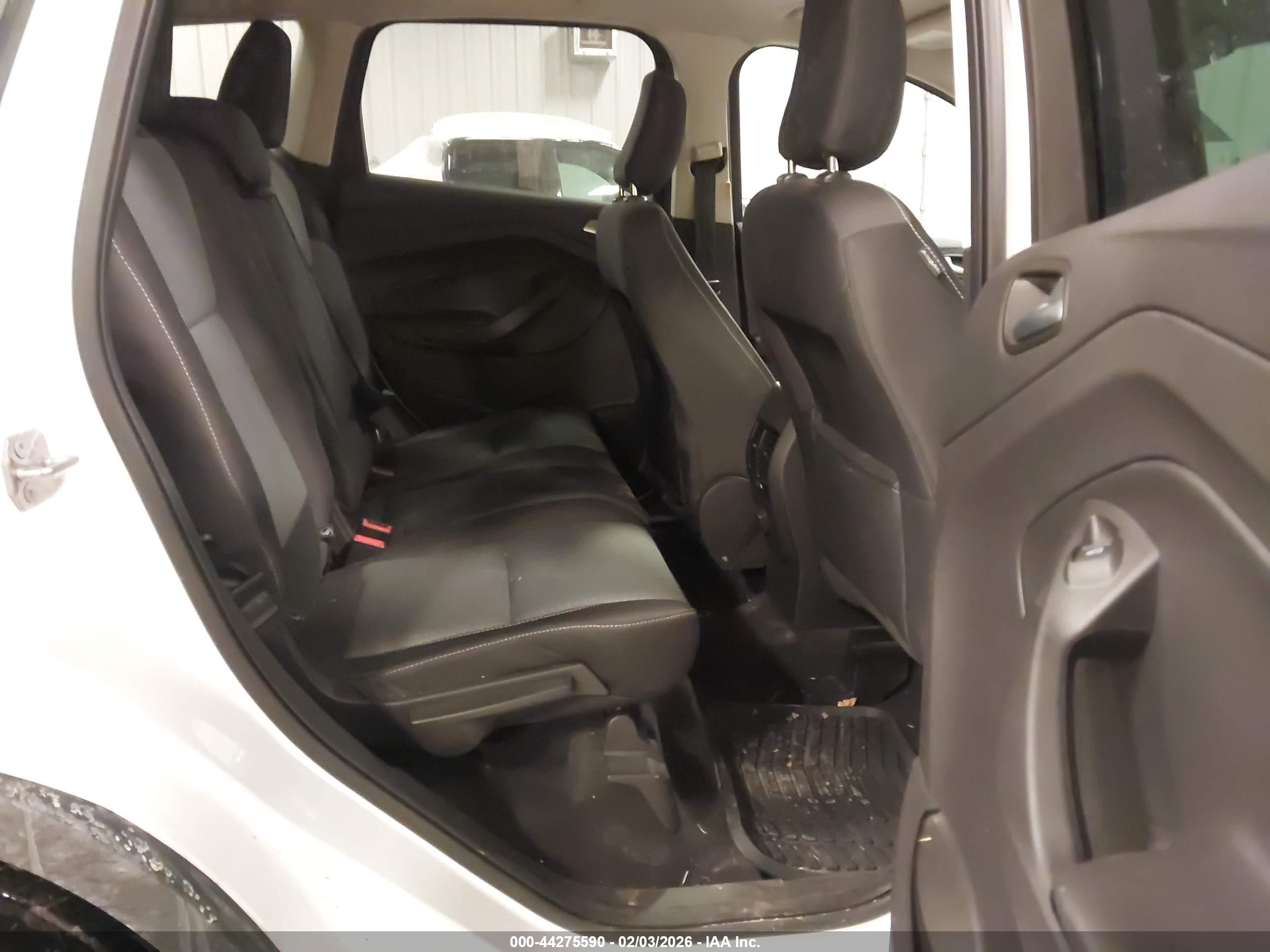 FORD ESCAPE image 8