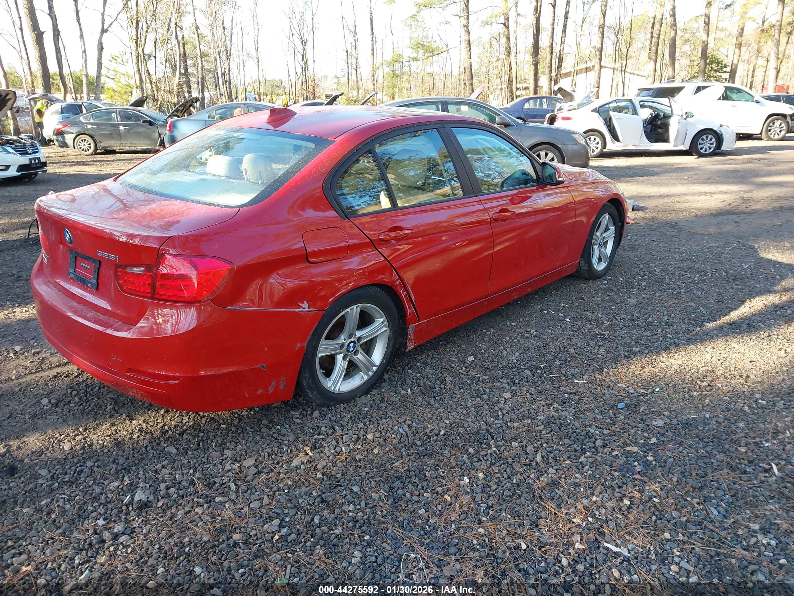 BMW 328I image 4