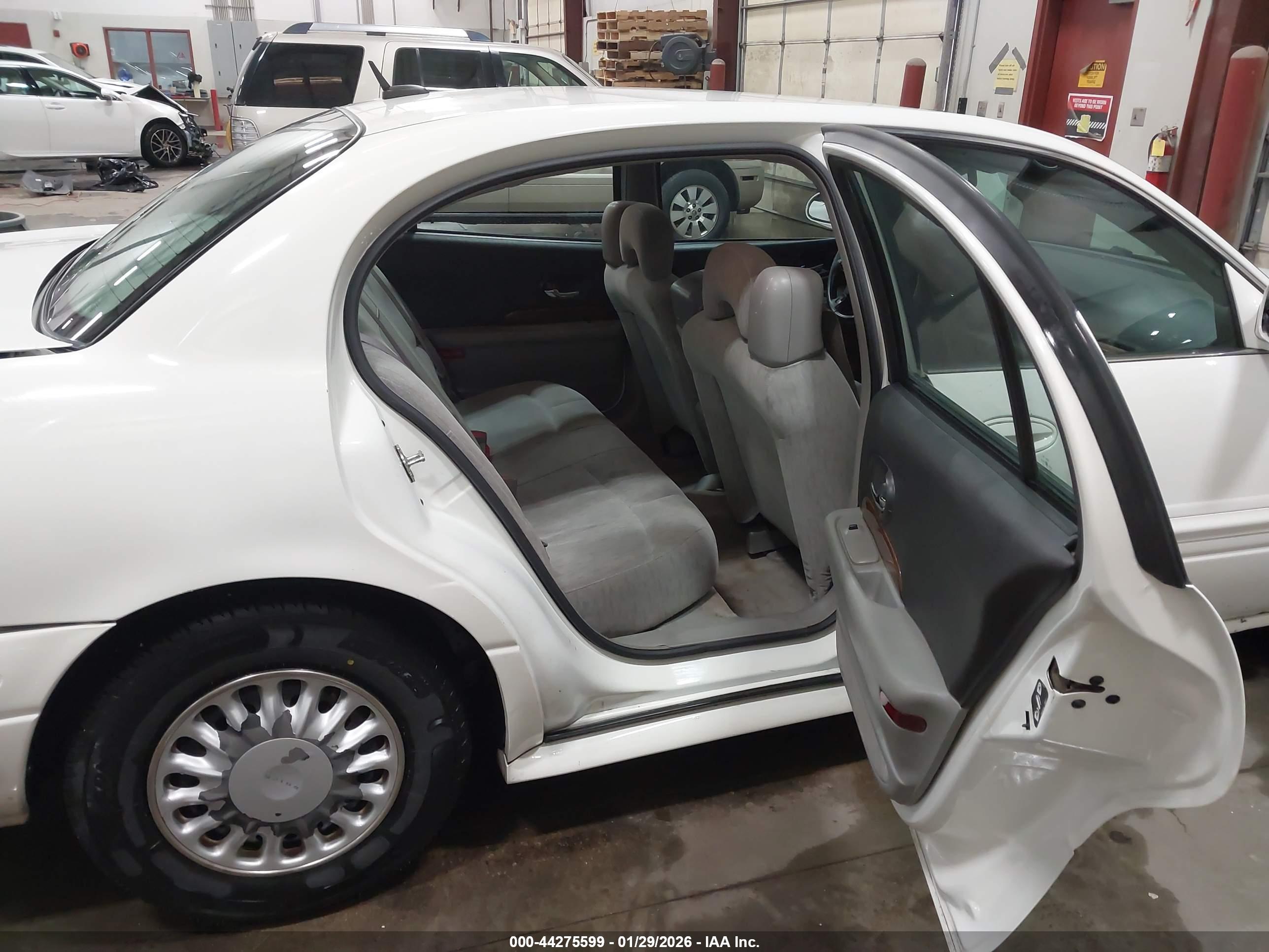 BUICK LESABRE image 8