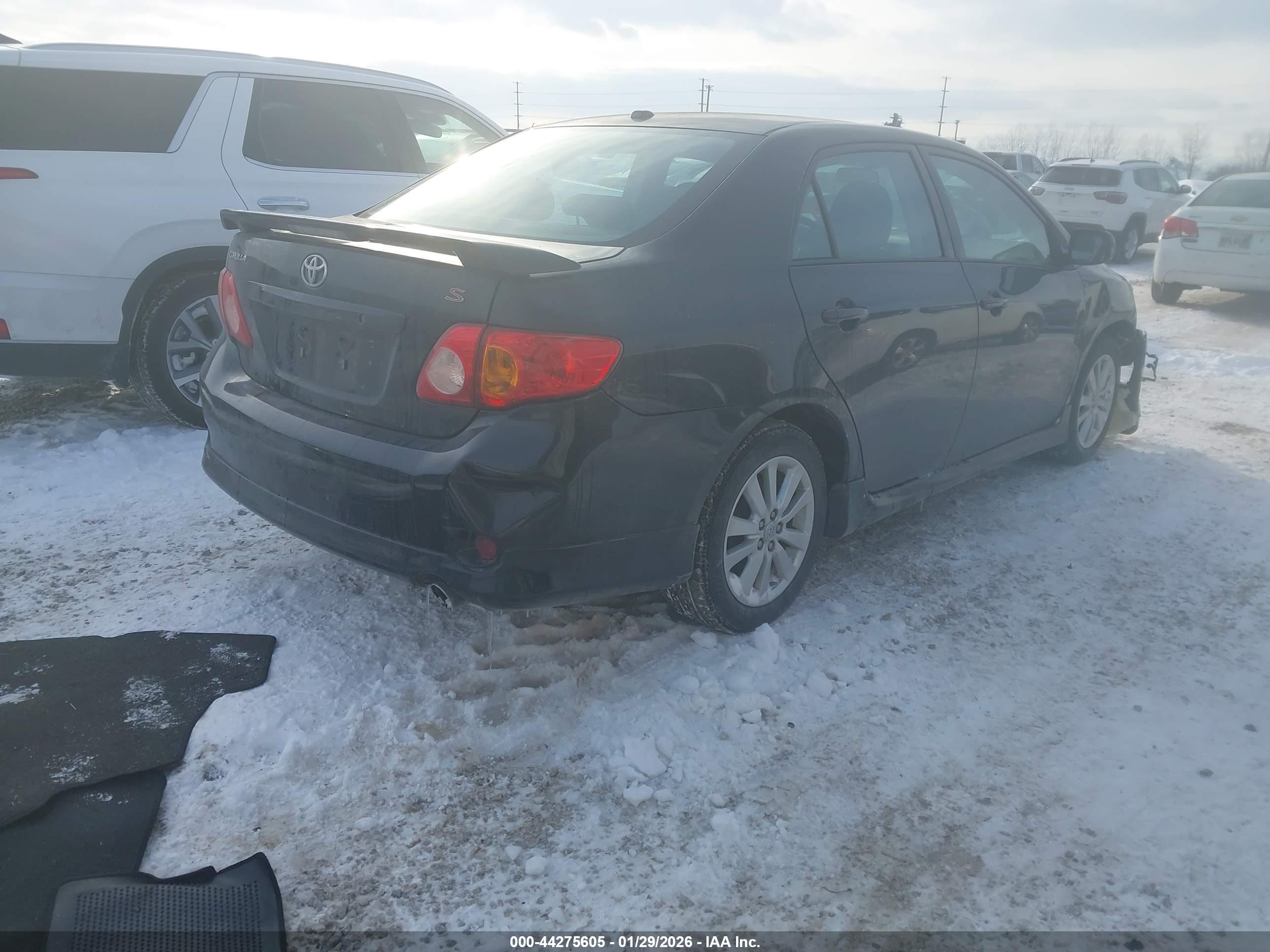 TOYOTA COROLLA image 4