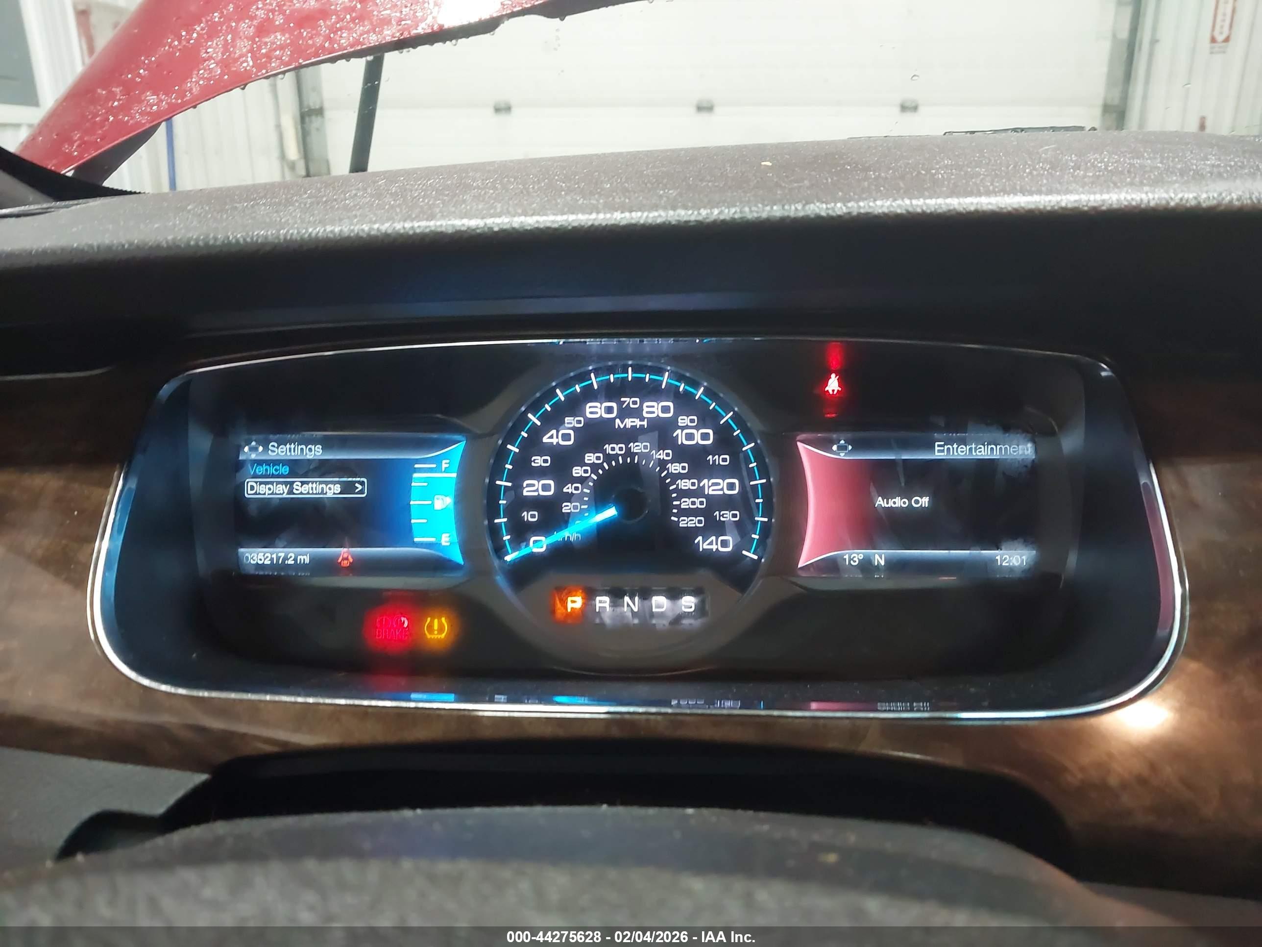 FORD TAURUS image 7