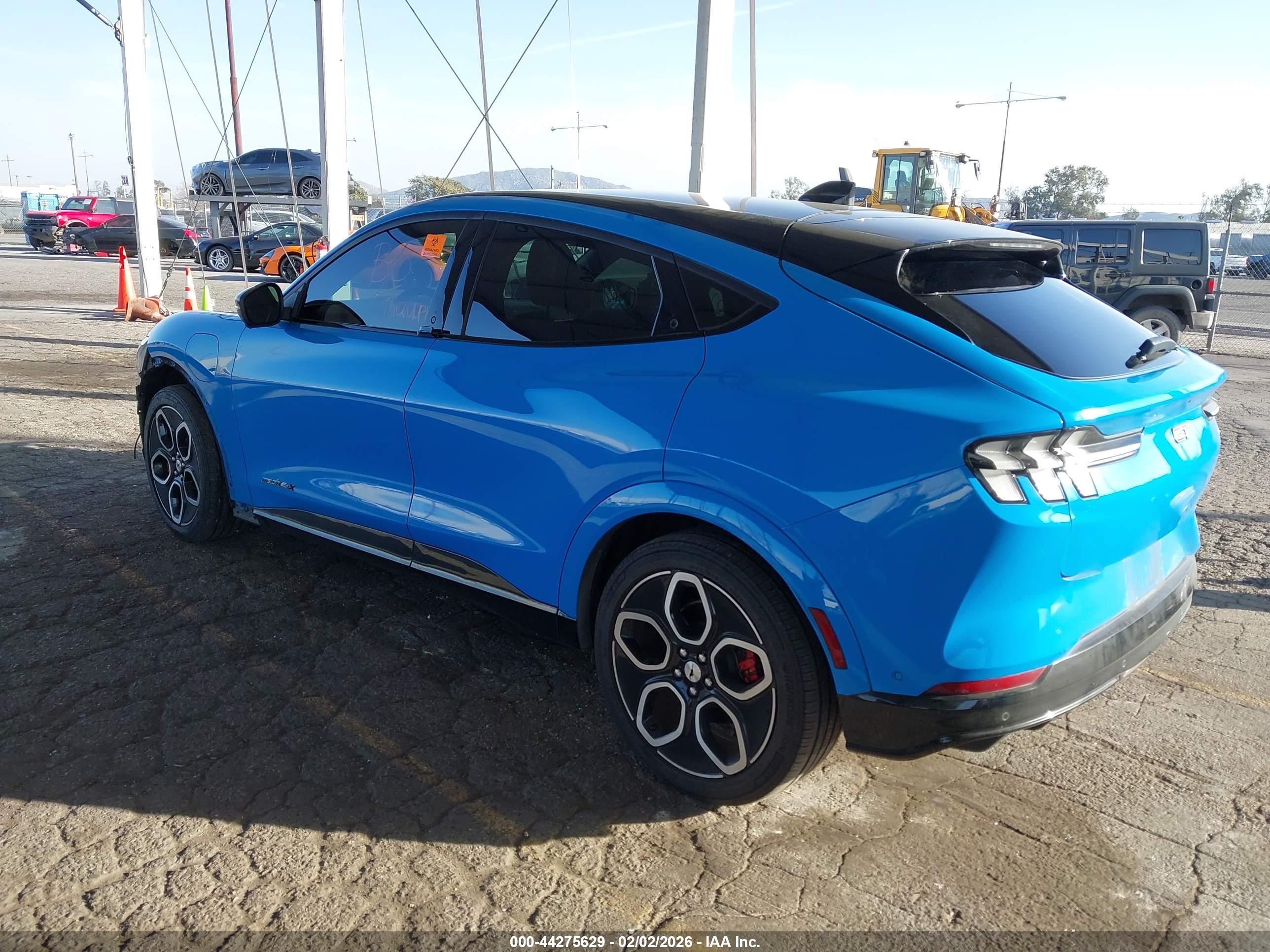 FORD MUSTANG image 3