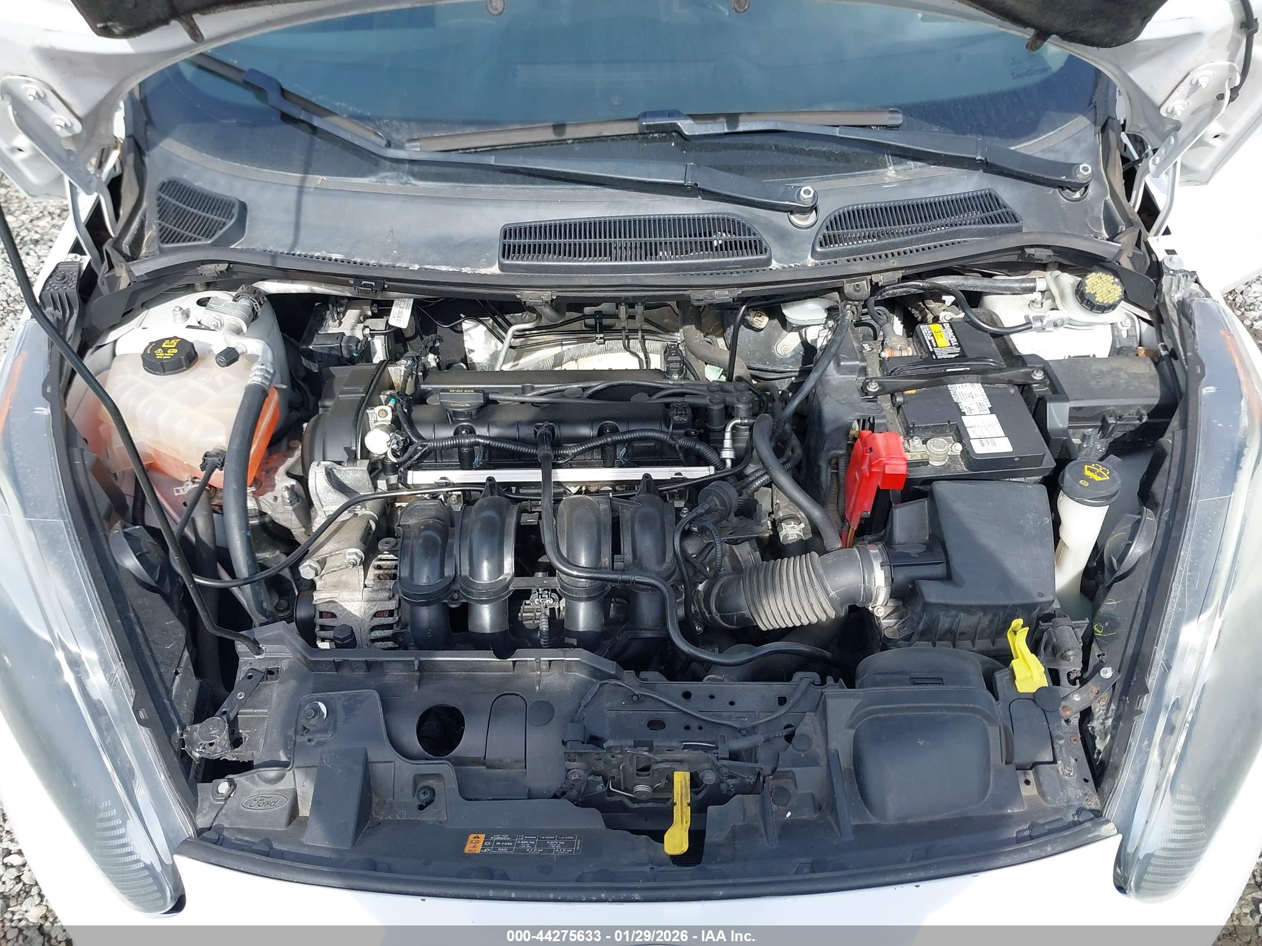 FORD FIESTA image 10